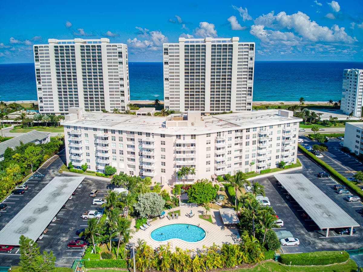 2851 S Ocean Boulevard 4 B, Boca Raton, FL 33432 — photo 1 of 30