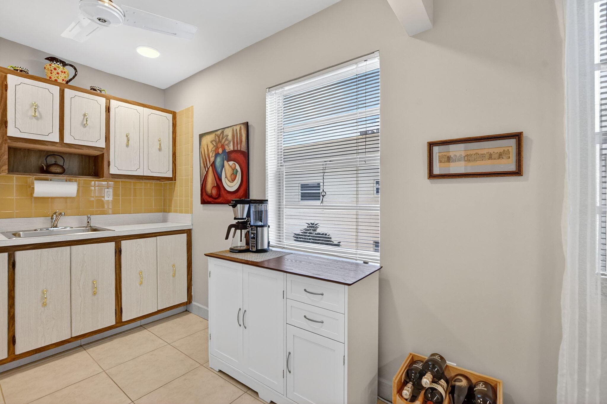74 Burgundy B, Delray Beach, FL 33484 — photo 8 of 64