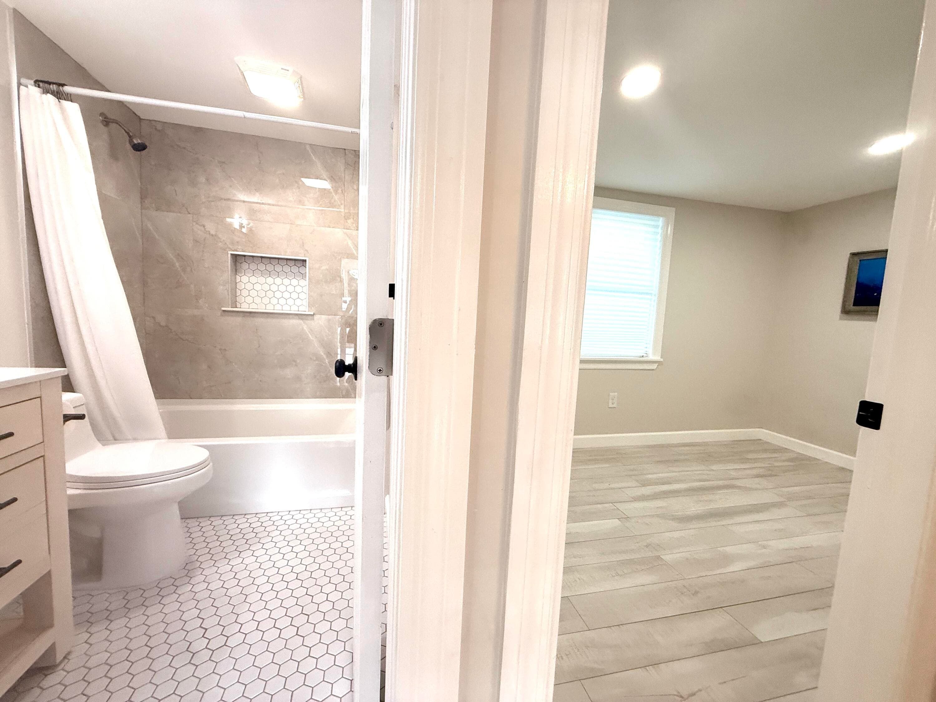 1093 Highview Road, Lantana, FL 33462 — photo 11 of 34