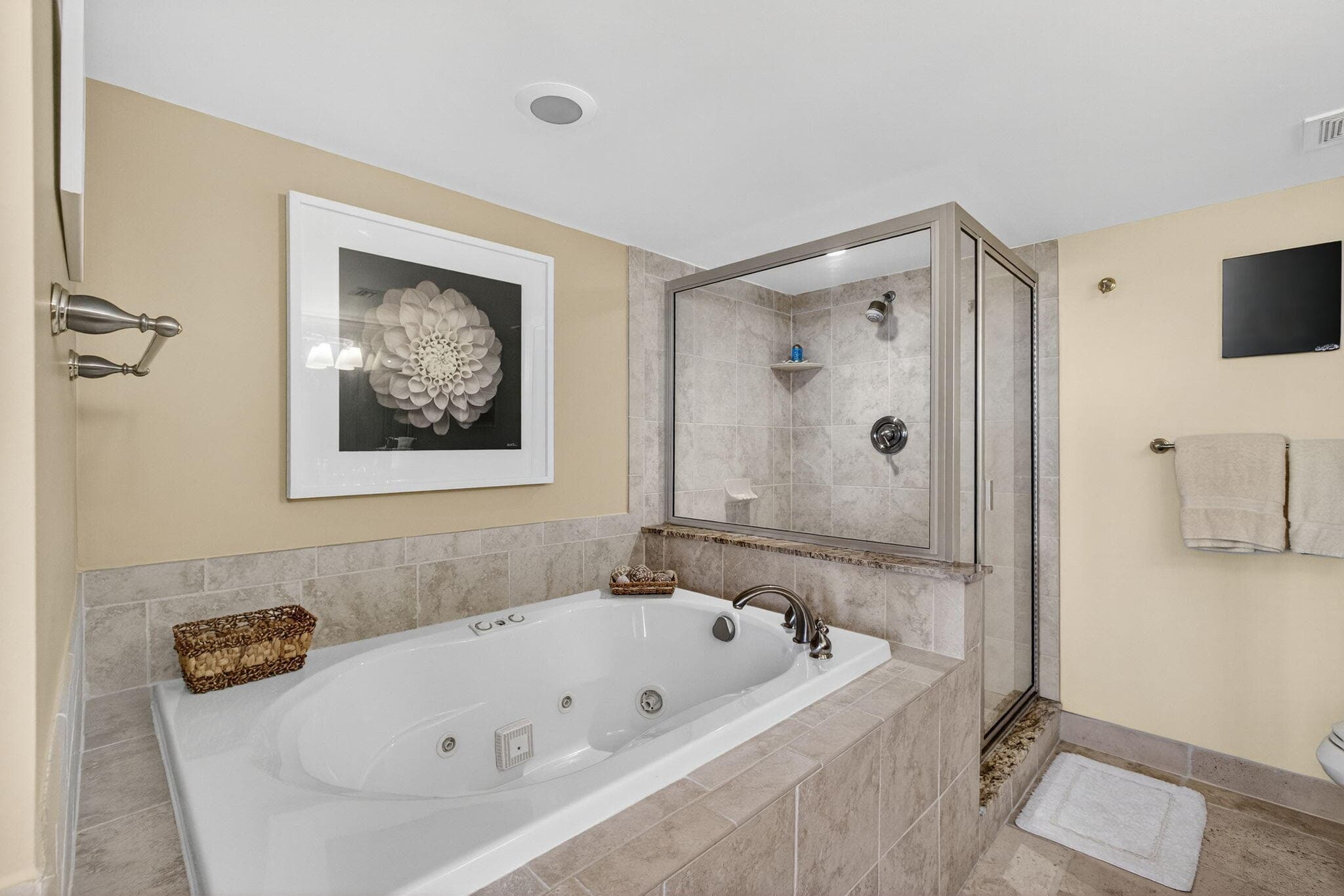 4200 N Ocean Drive 2-406, Singer Island, FL 33404 — photo 40 of 48