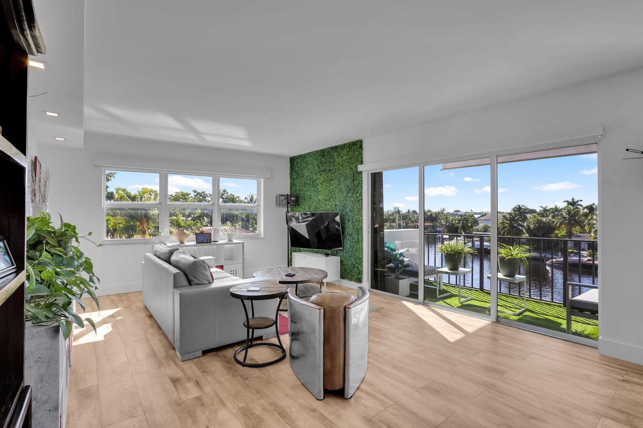 1839 Middle River Drive 303, Fort Lauderdale, FL 33305 — photo 4 of 34