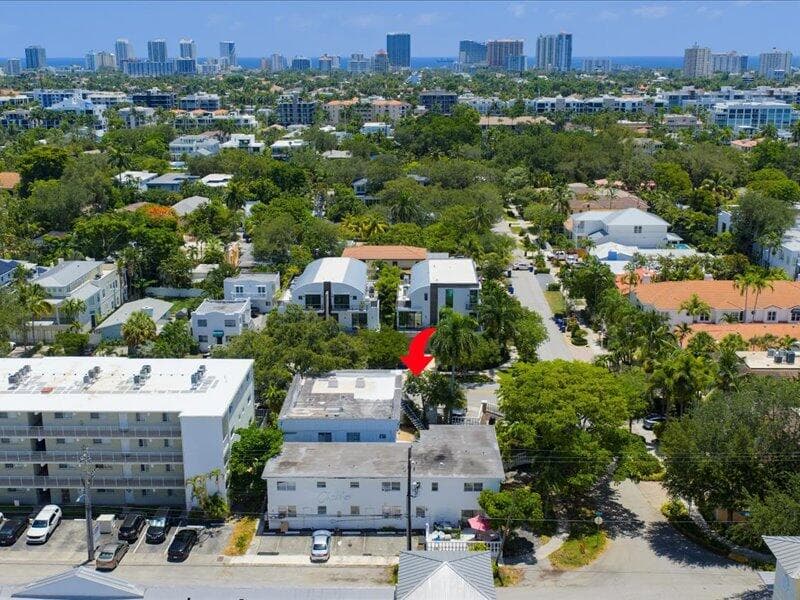 105 NE 16th Terrace, Fort Lauderdale, FL 33301 — photo 8 of 21