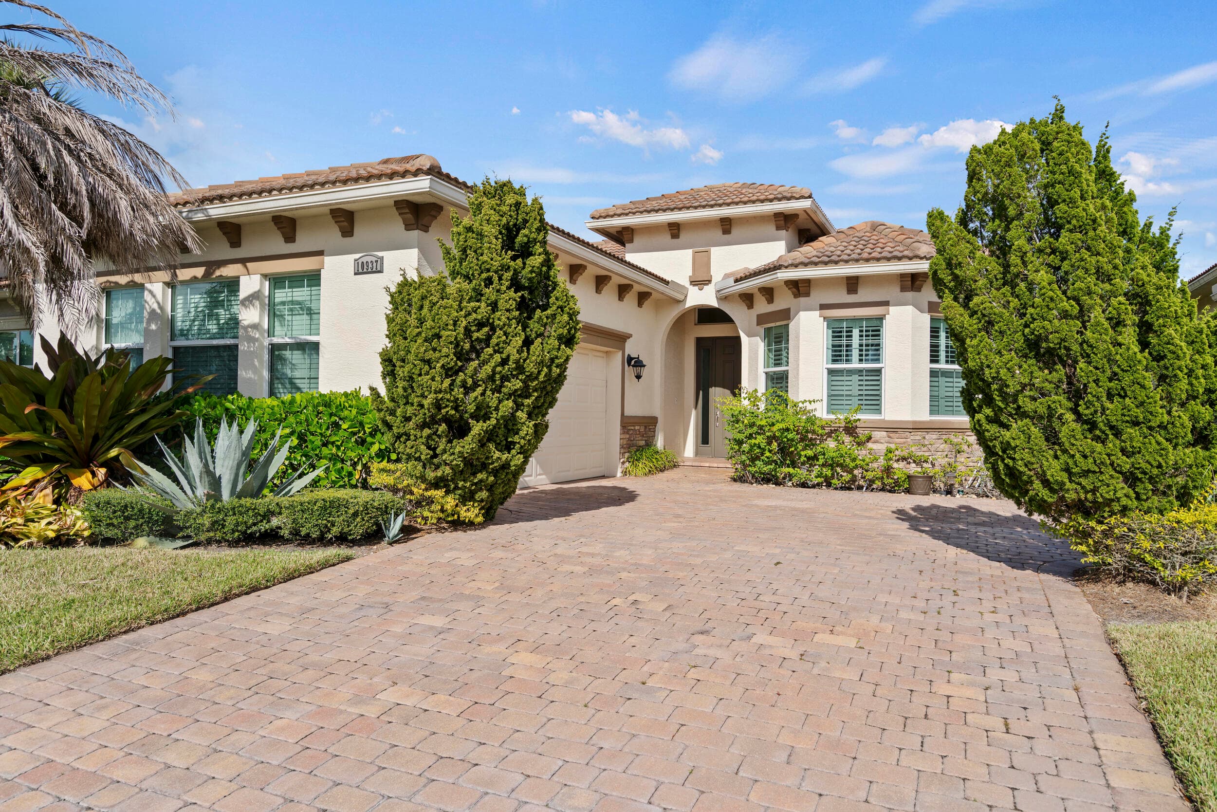 10937 SW Visconti Way, Port St. Lucie, FL 34986 — photo 2 of 72