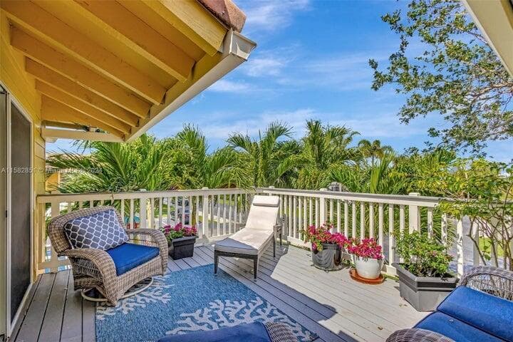 237 Seabreeze Circle, Jupiter, FL 33477 — photo 1 of 20