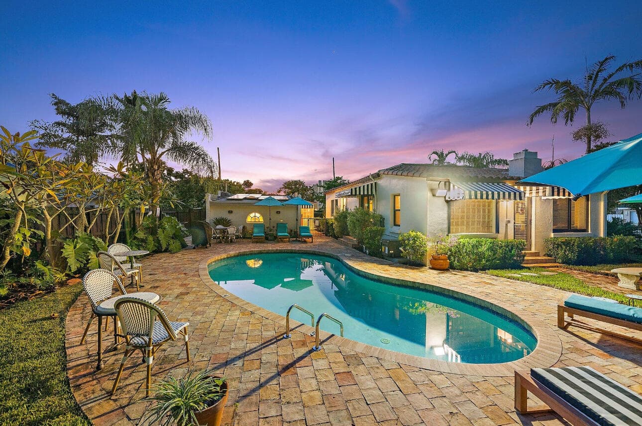 400 33rd Street, West Palm Beach, FL 33407 — photo 5 of 70
