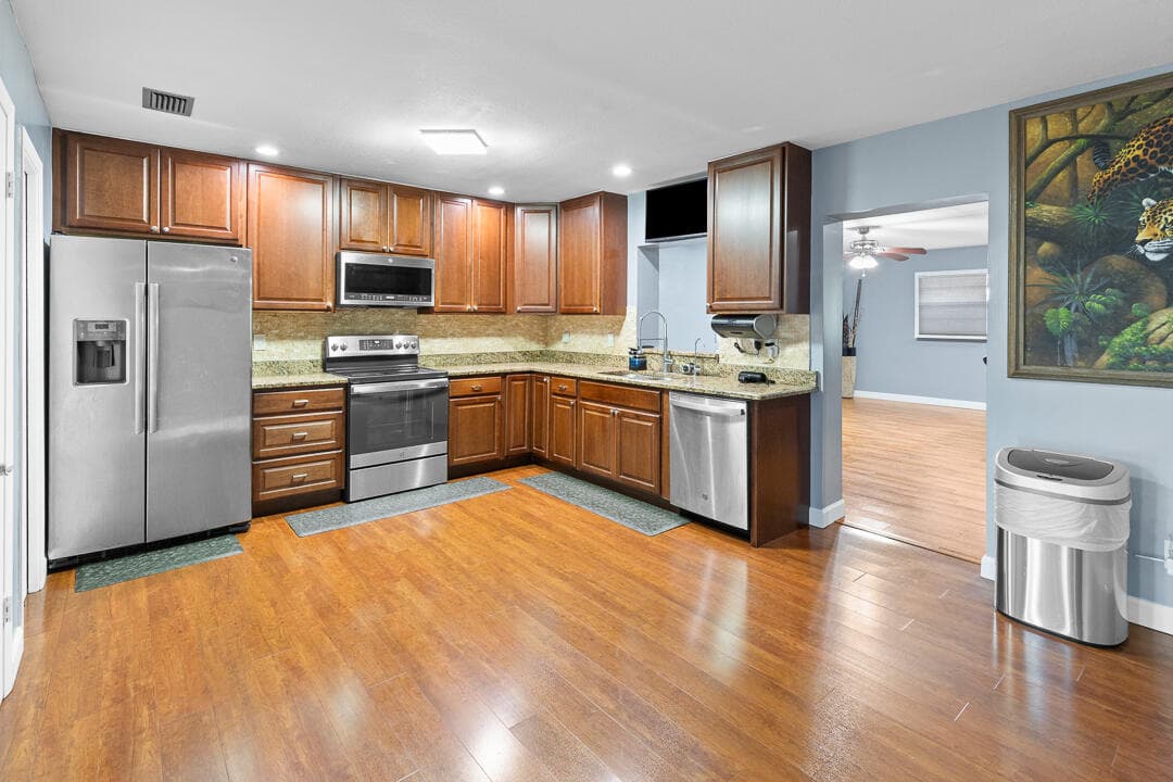 7406 Salerno Road, Fort Pierce, FL 34951 — photo 3 of 20