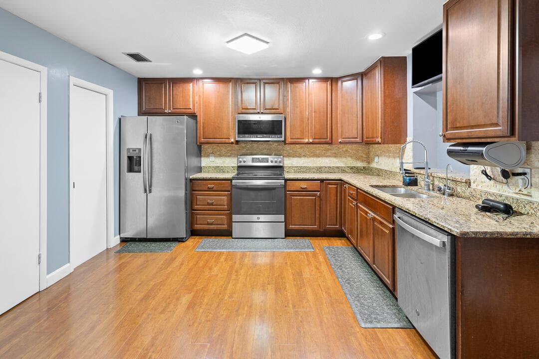 7406 Salerno Road, Fort Pierce, FL 34951 — photo 2 of 20
