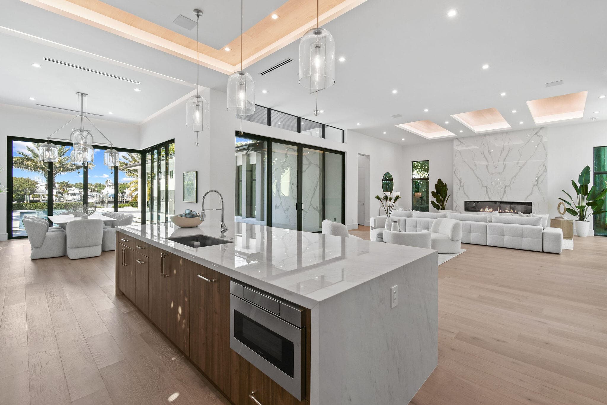 2085 Vitex Lane, North Palm Beach, FL 33408 — photo 14 of 70