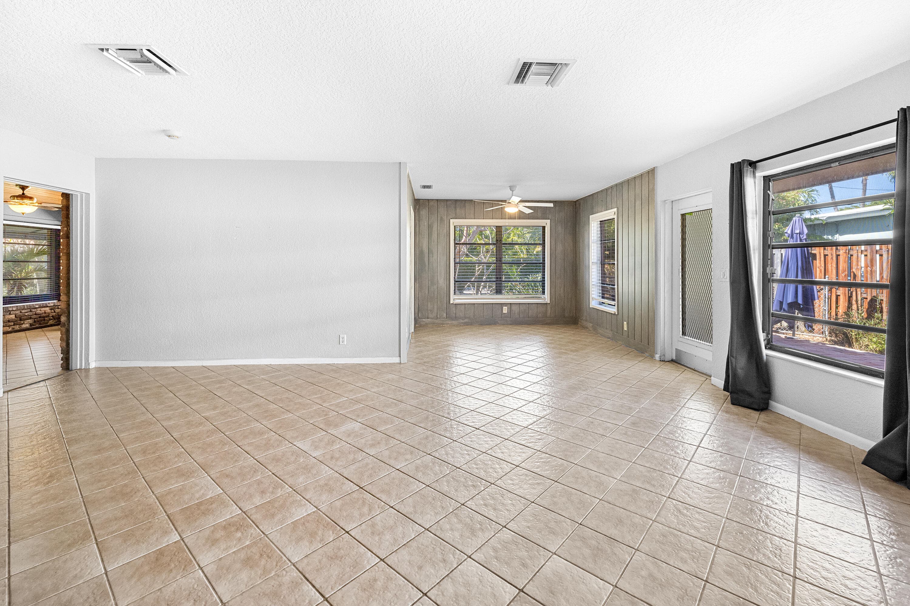 815 South Road, Boynton Beach, FL 33435 — photo 18 of 69
