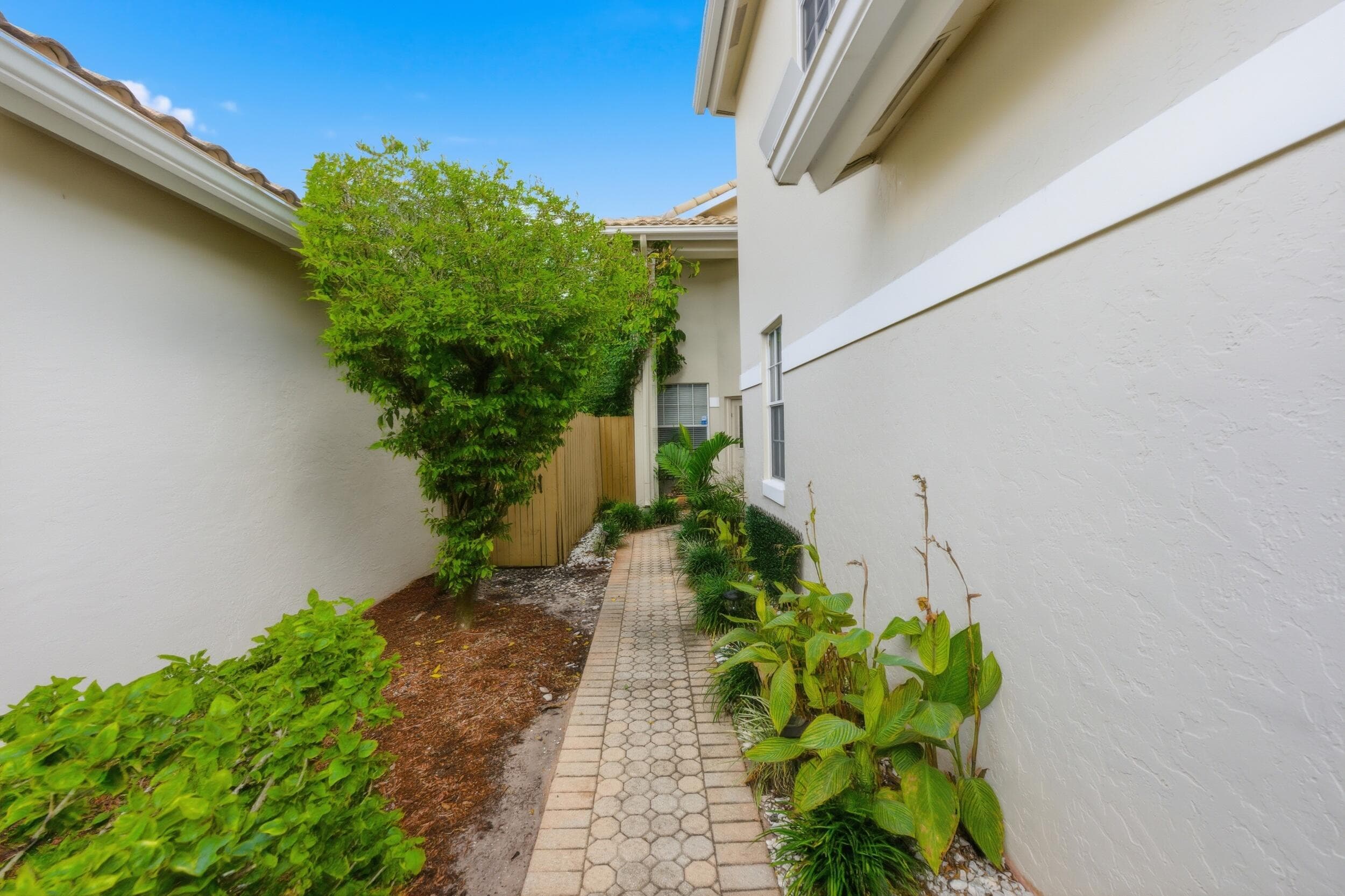 2495 NW 66th Drive, Boca Raton, FL 33496 — photo 28 of 77