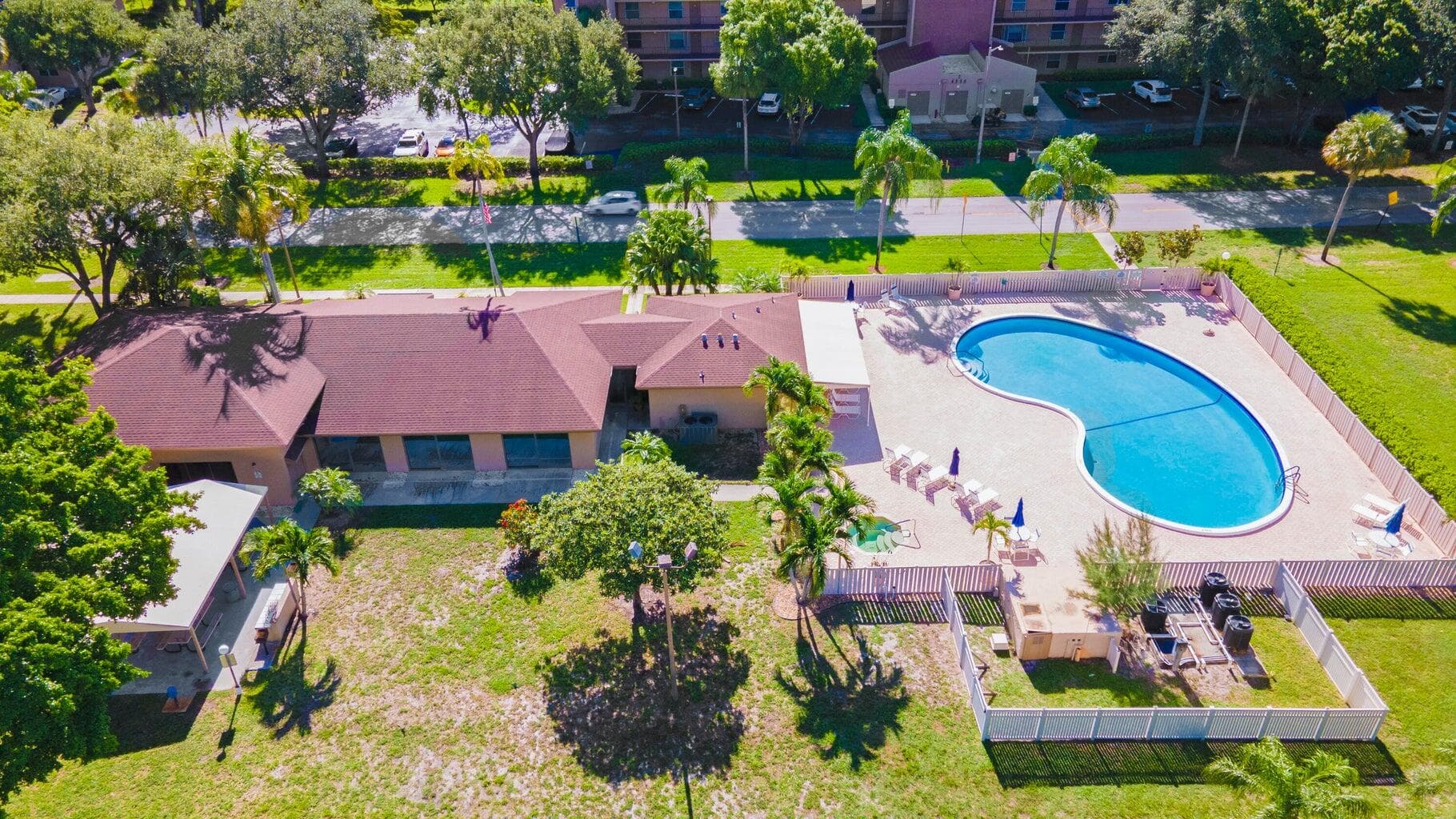 4570 NW 18th Avenue 609, Deerfield Beach, FL 33064 — photo 59 of 63