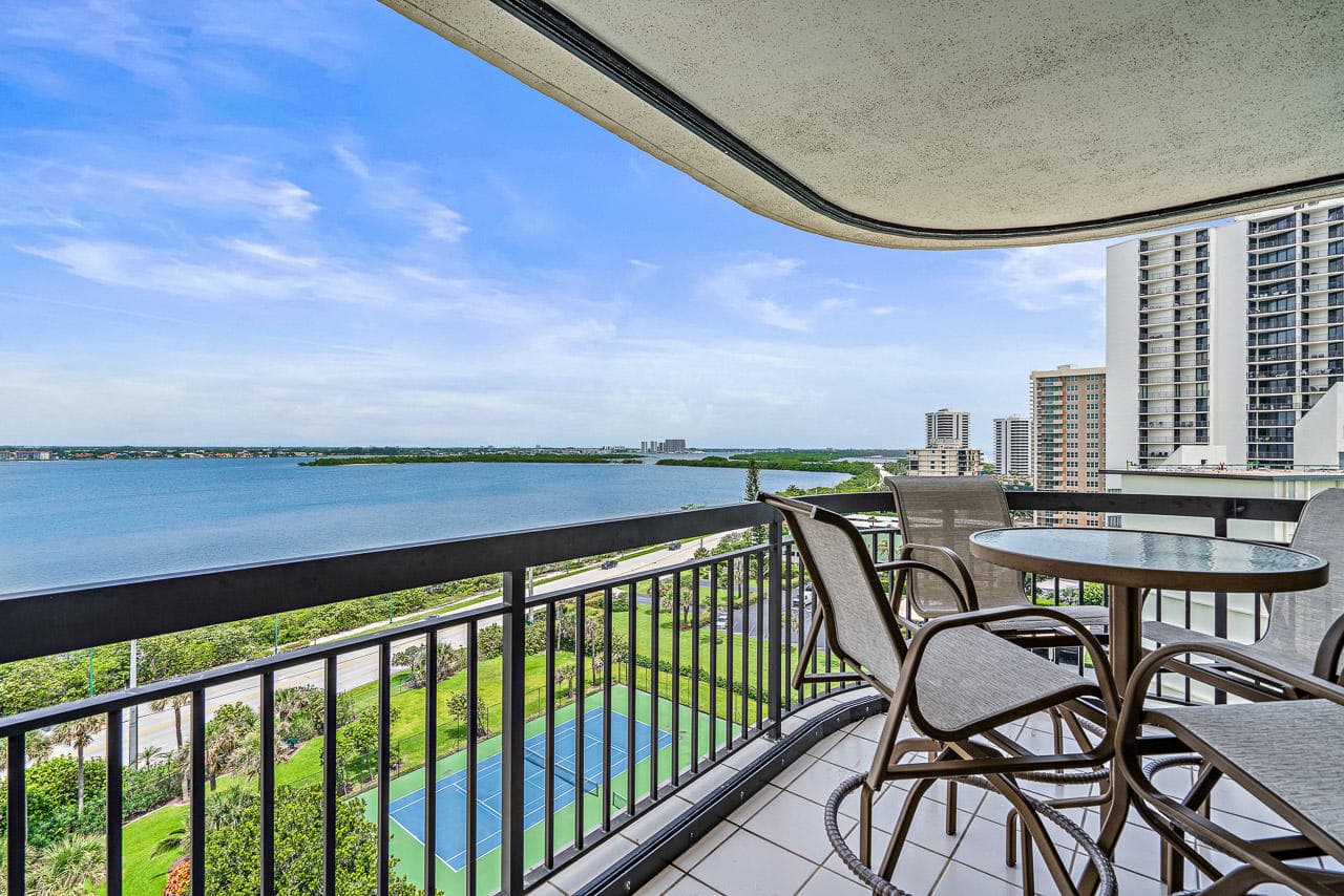 5380 N Ocean Drive 10j, Singer Island, FL 33404 — photo 11 of 37