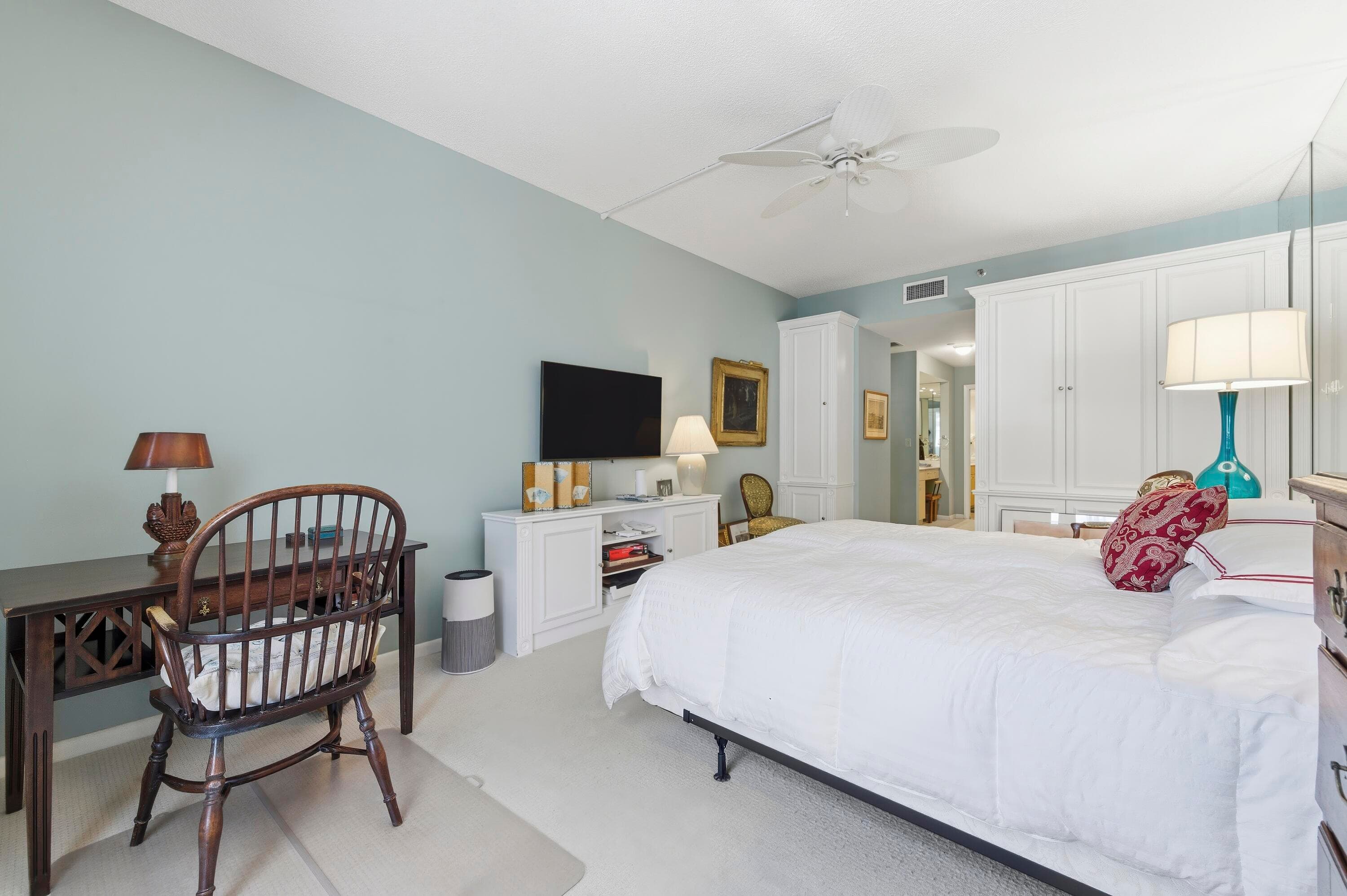 529 S Flagler Drive Th5f, West Palm Beach, FL 33401 — photo 36 of 40