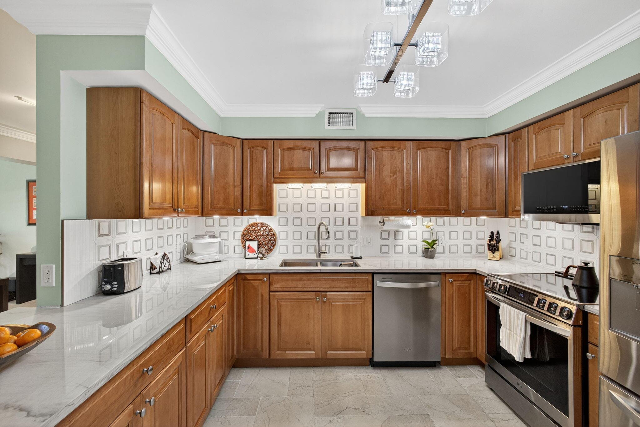129 S Golfview Road 7, Lake Worth Beach, FL 33460 — photo 16 of 79