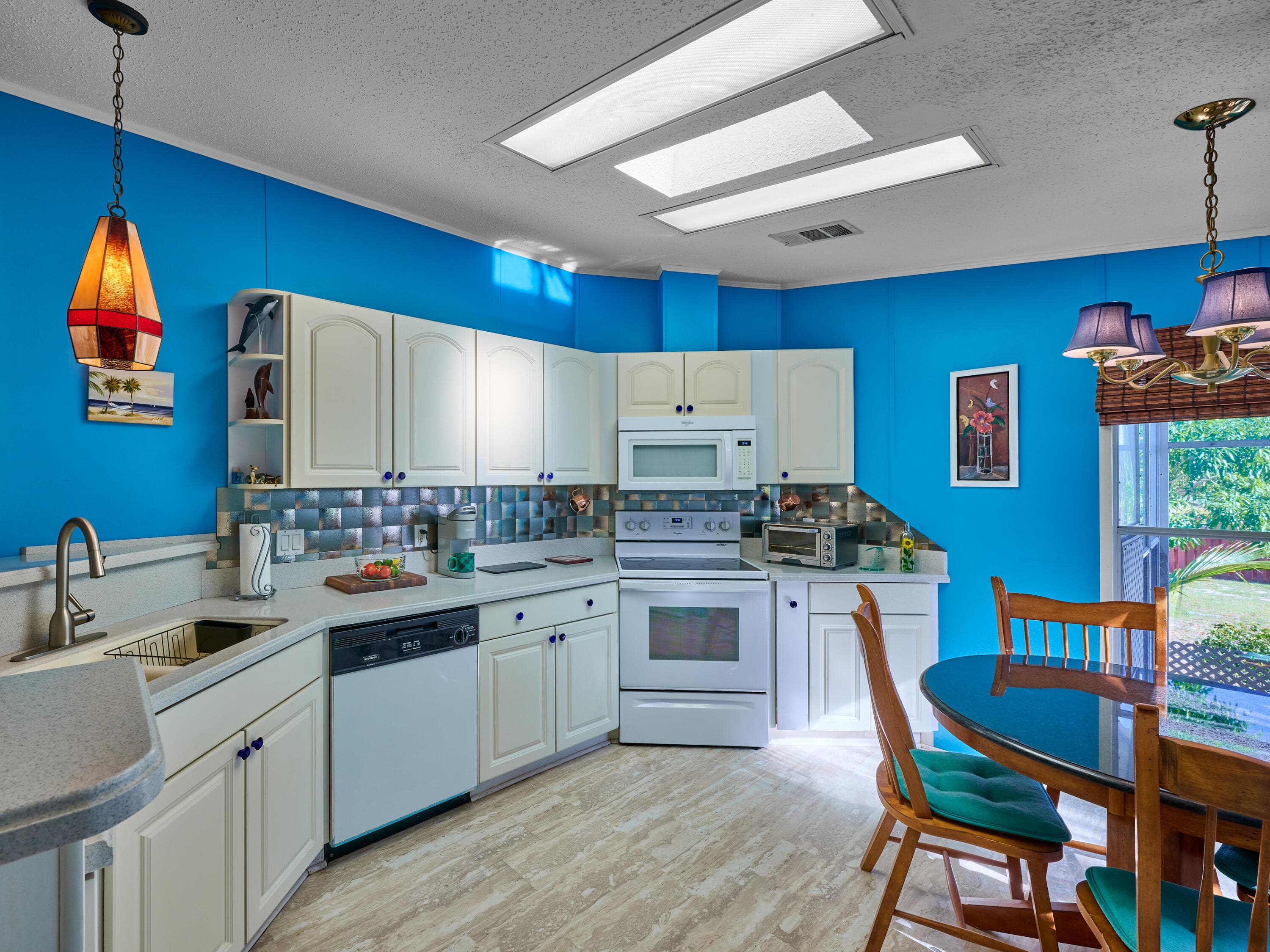 11055 SE Federal Highway 86, Hobe Sound, FL 33455 — photo 12 of 46