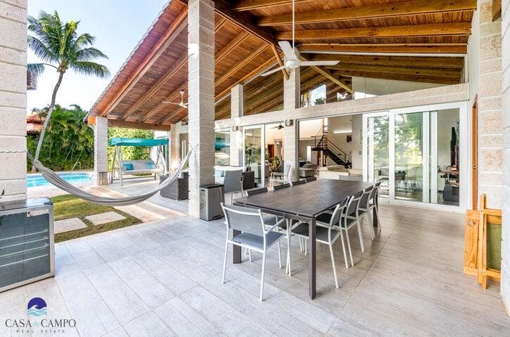 16 Los Lagos — photo 12 of 20