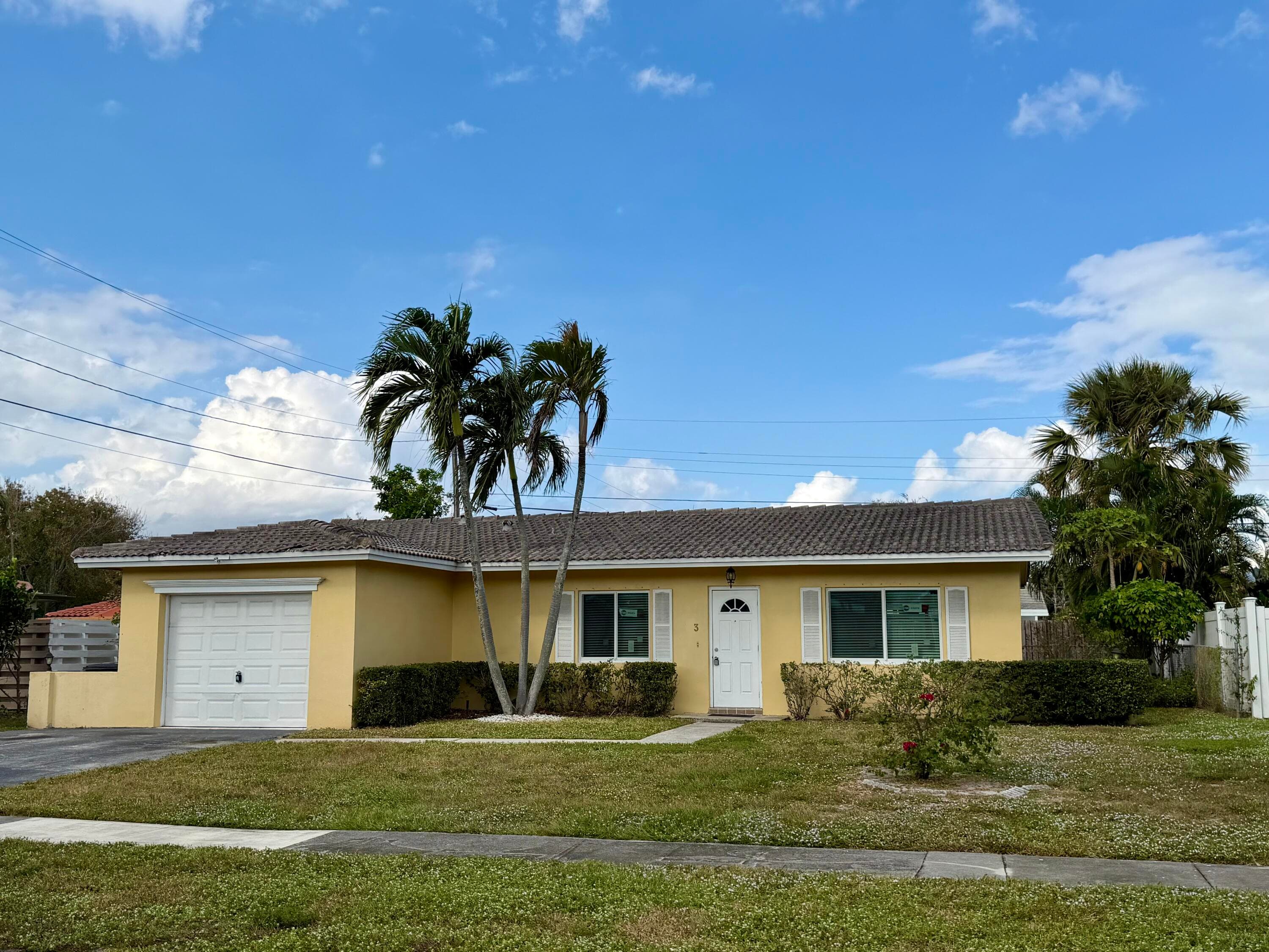 3 Forest Hills Lane, Boca Raton, FL 33431 — photo 1 of 13