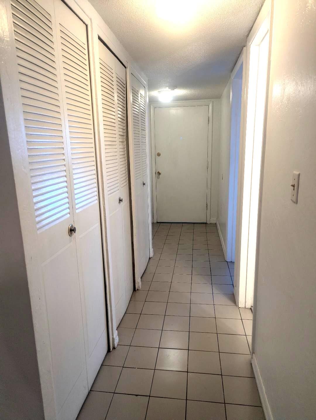 20400 NW 7th Avenue 104, Miami Gardens, FL 33169 — photo 2 of 6