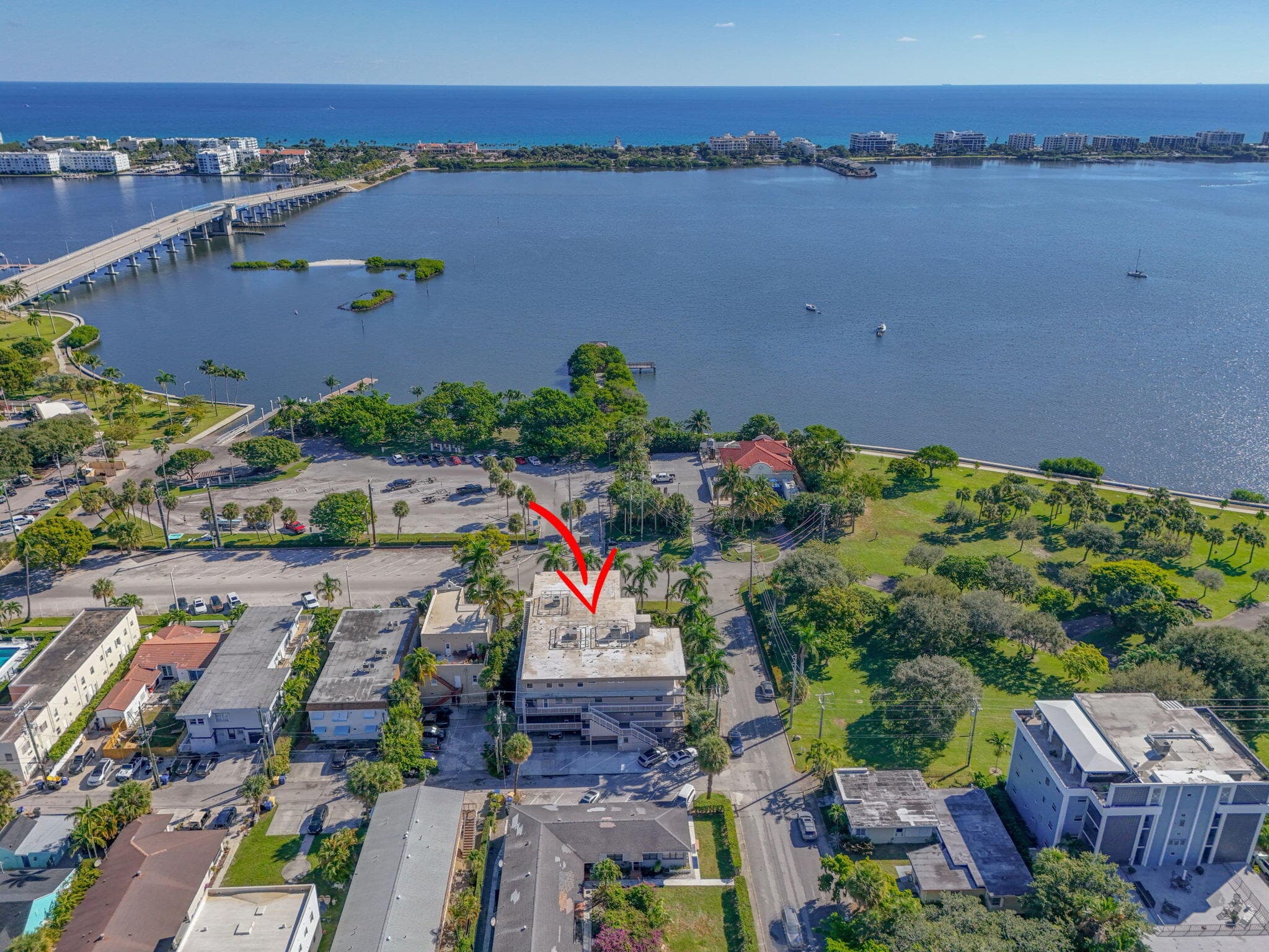 129 S Golfview Road 7, Lake Worth Beach, FL 33460 — photo 1 of 79