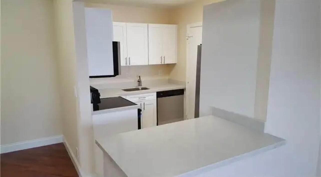 6800 NE 22nd Way 2121, Fort Lauderdale, FL 33308 — photo 2 of 8