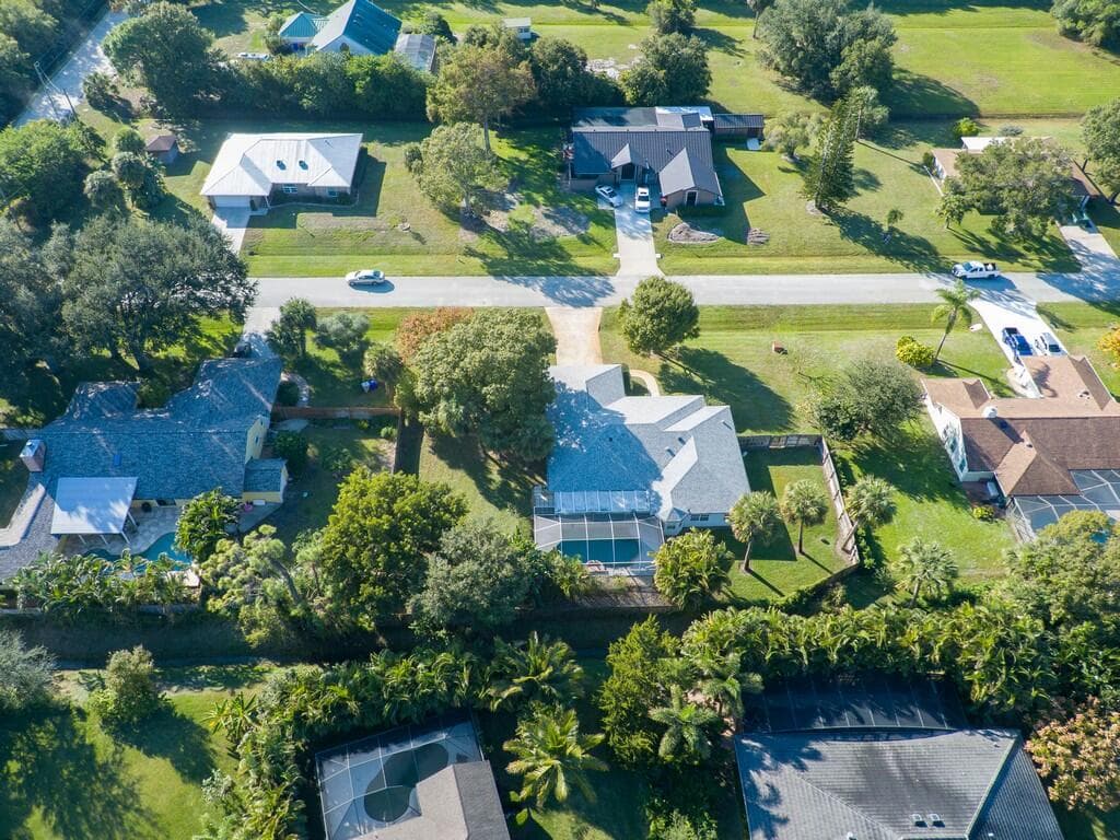 6130 60th Court, Vero Beach, FL 32967 — photo 3 of 53