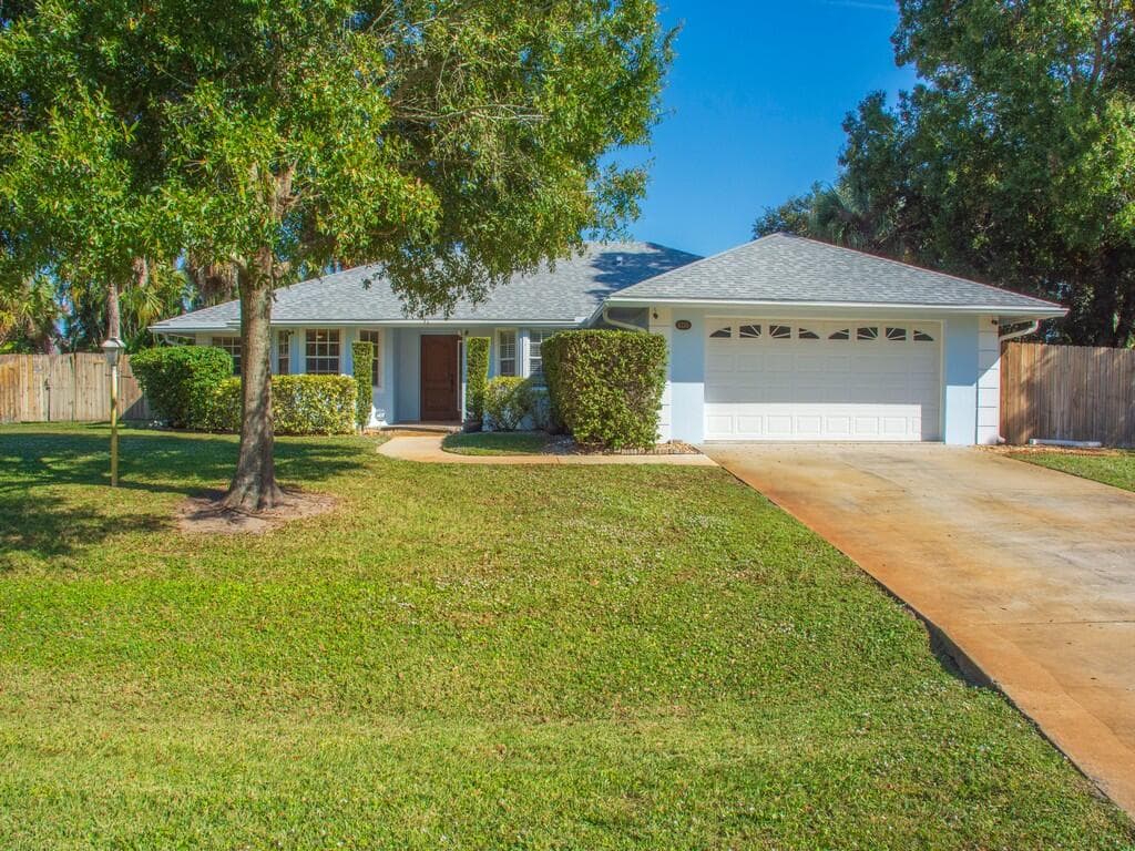 6130 60th Court, Vero Beach, FL 32967 — photo 5 of 53