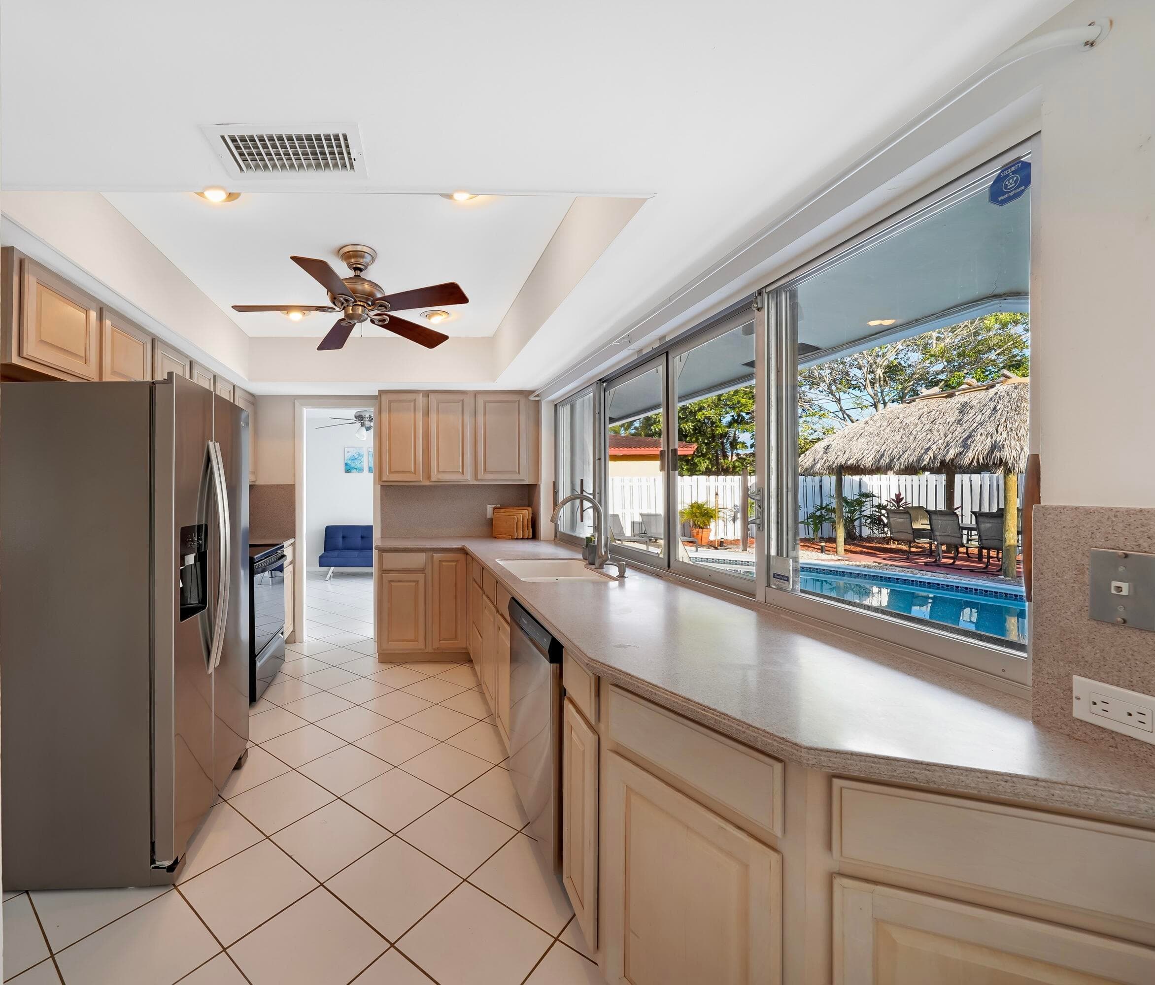 2102 NE 68th Street, Fort Lauderdale, FL 33308 — photo 2 of 18