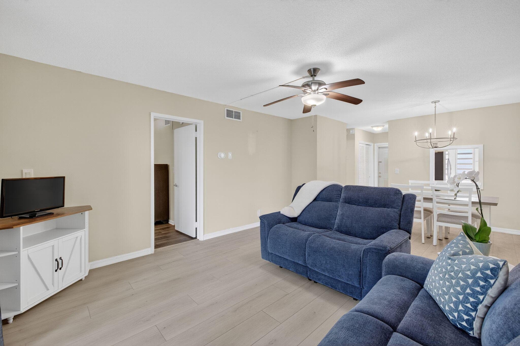 2050 NE 39th Street S210, Lighthouse Point, FL 33064 — photo 10 of 45