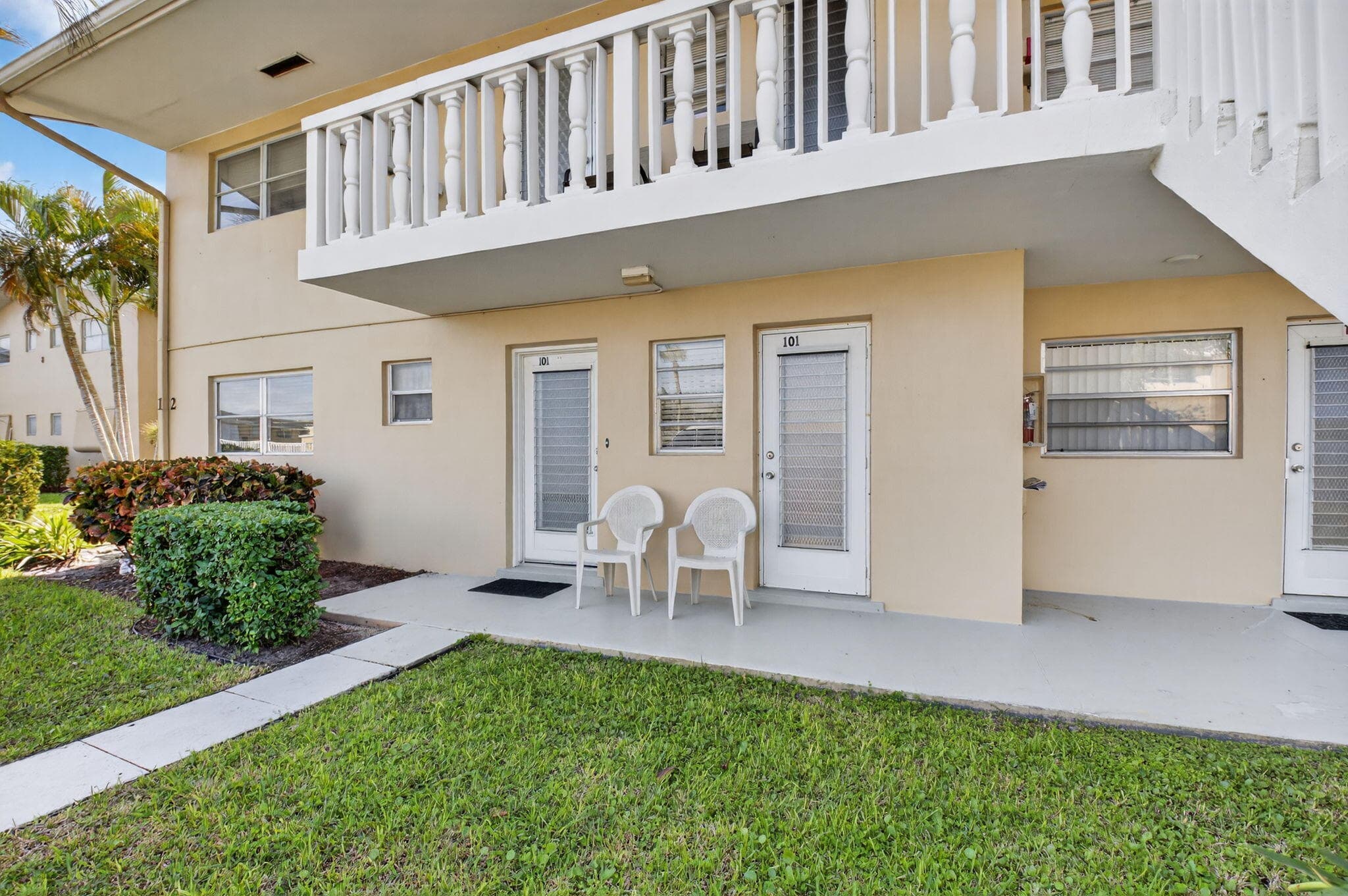 2152 NE 1st Way 101, Boynton Beach, FL 33435 — photo 1 of 31