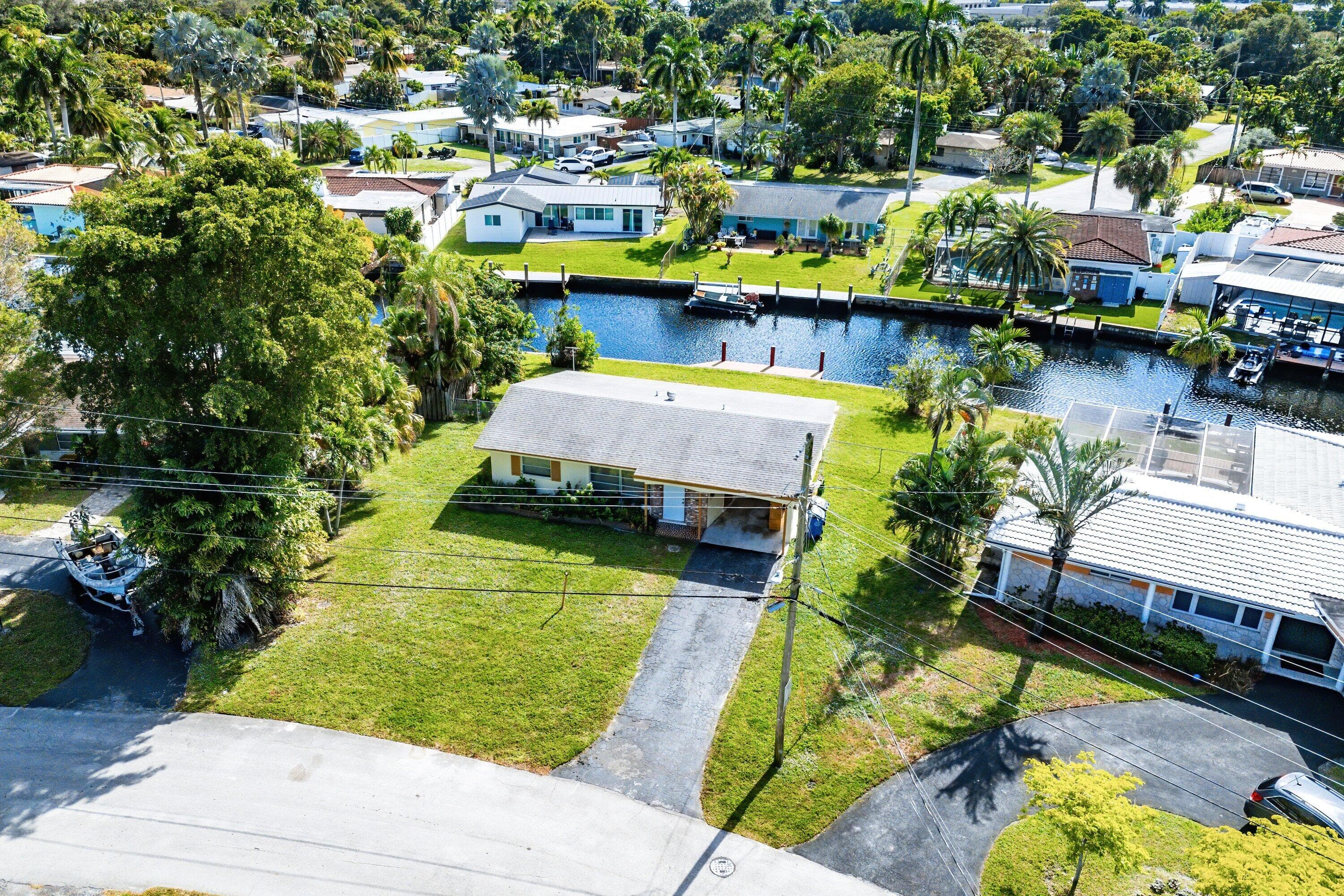 2000 NW 33rd Court, Oakland Park, FL 33309 — photo 5 of 47