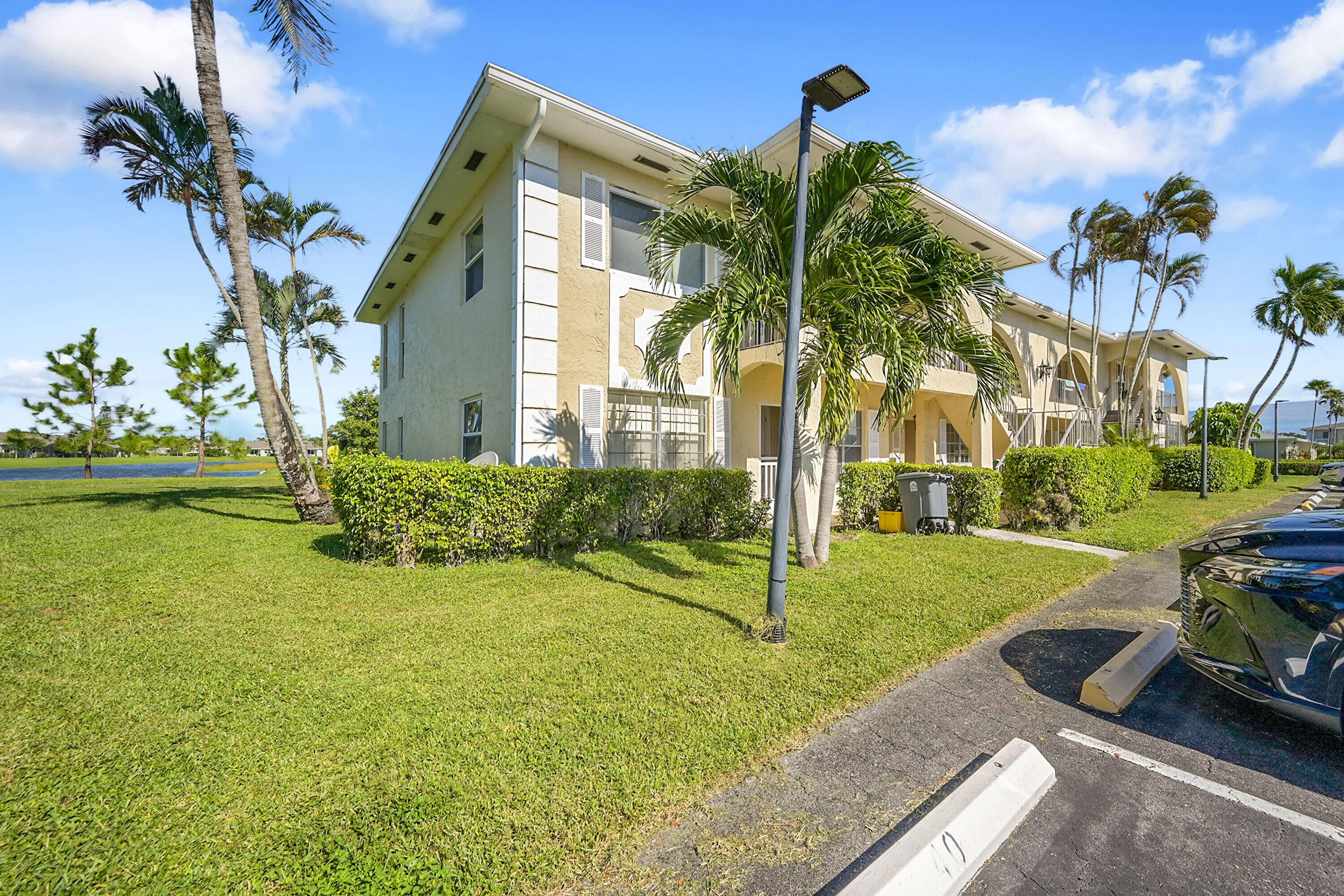 13791 Flora Place A, Delray Beach, FL 33484 — photo 2 of 30
