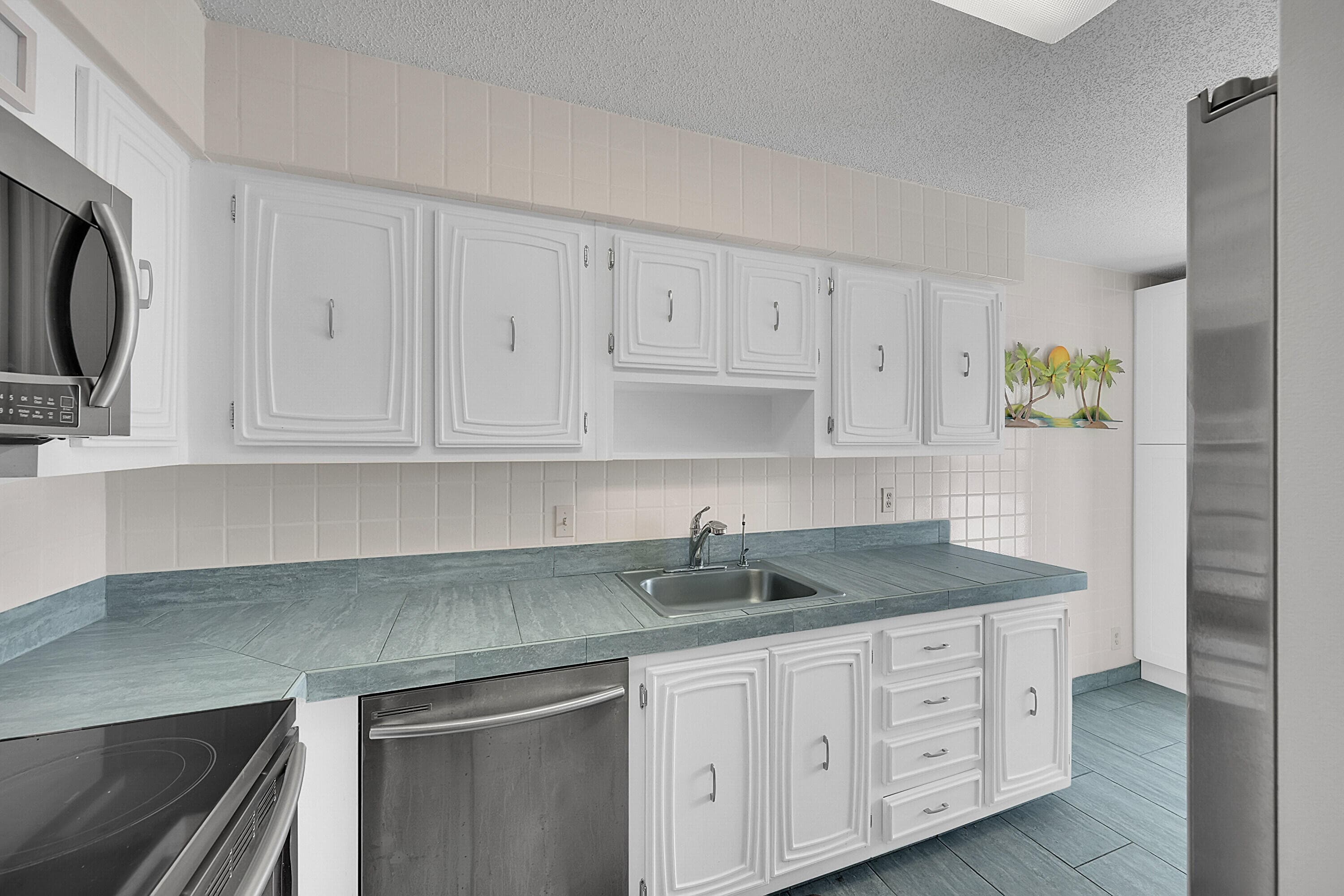 13791 Flora Place A, Delray Beach, FL 33484 — photo 10 of 30