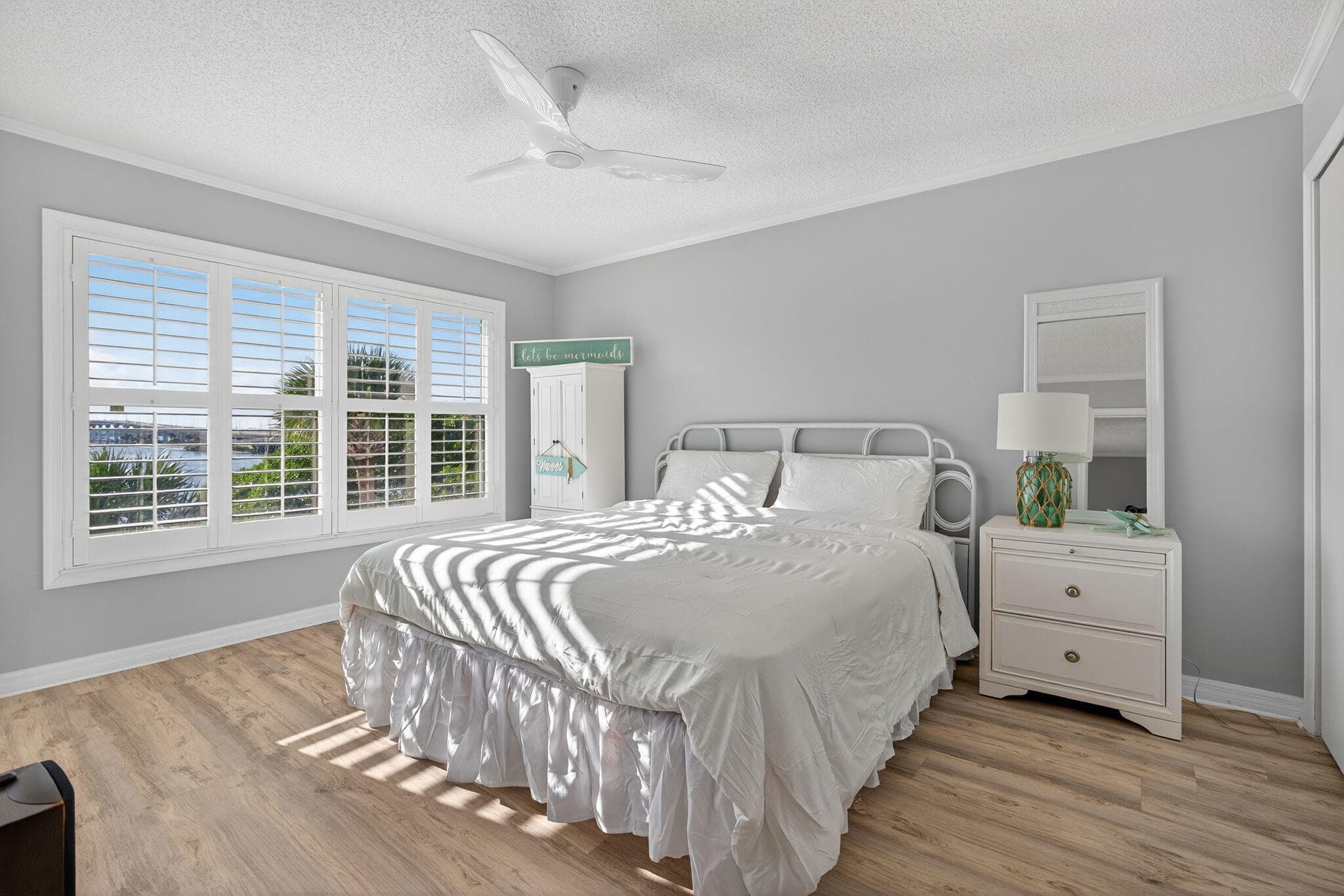 390 NE Edgewater Drive 403, Stuart, FL 34996 — photo 14 of 27