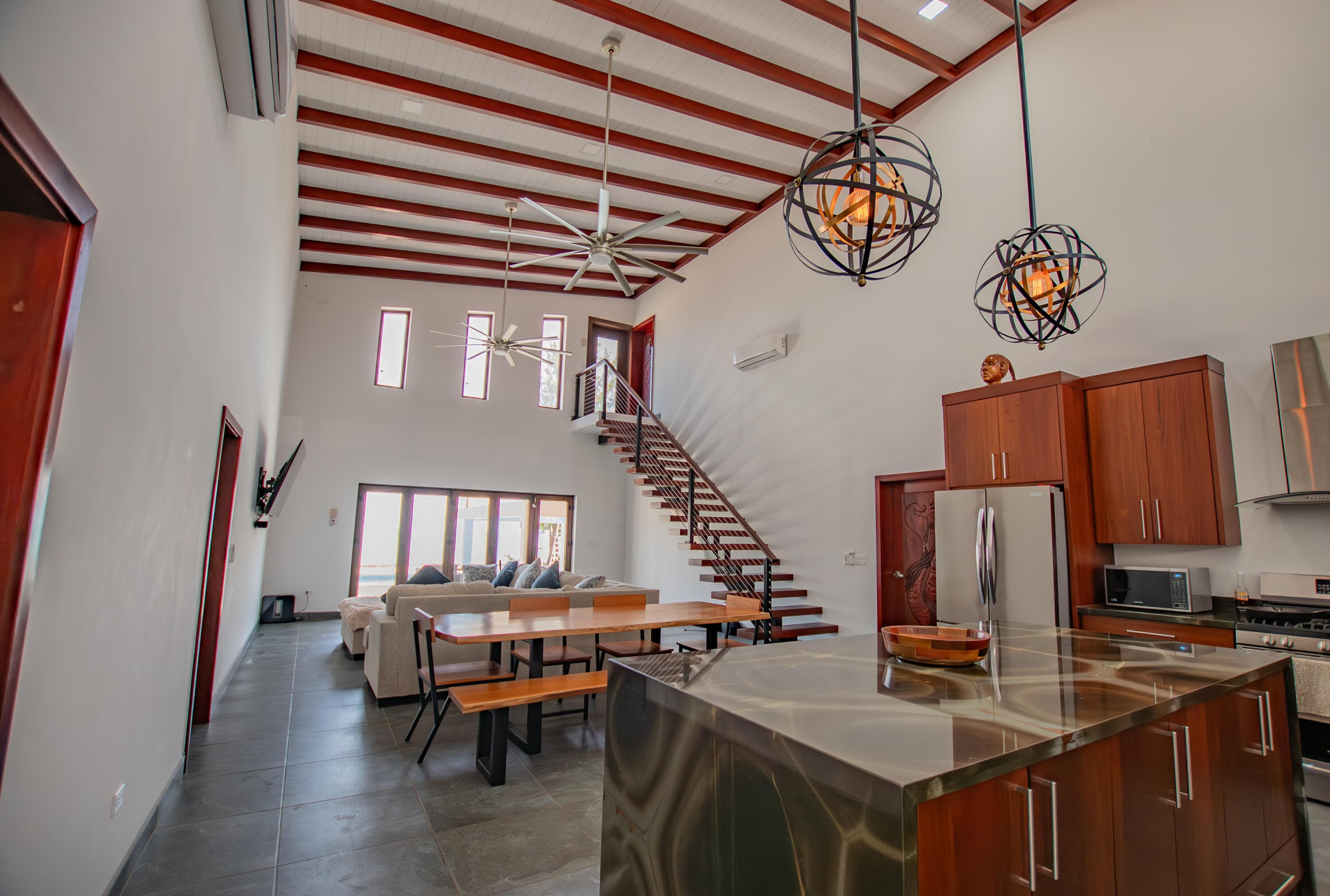 238 Placencia Road — photo 11 of 22