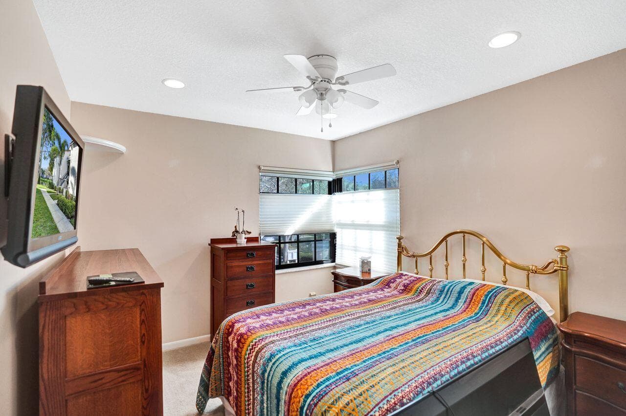 5415 Verona Drive I, Boynton Beach, FL 33437 — photo 8 of 48