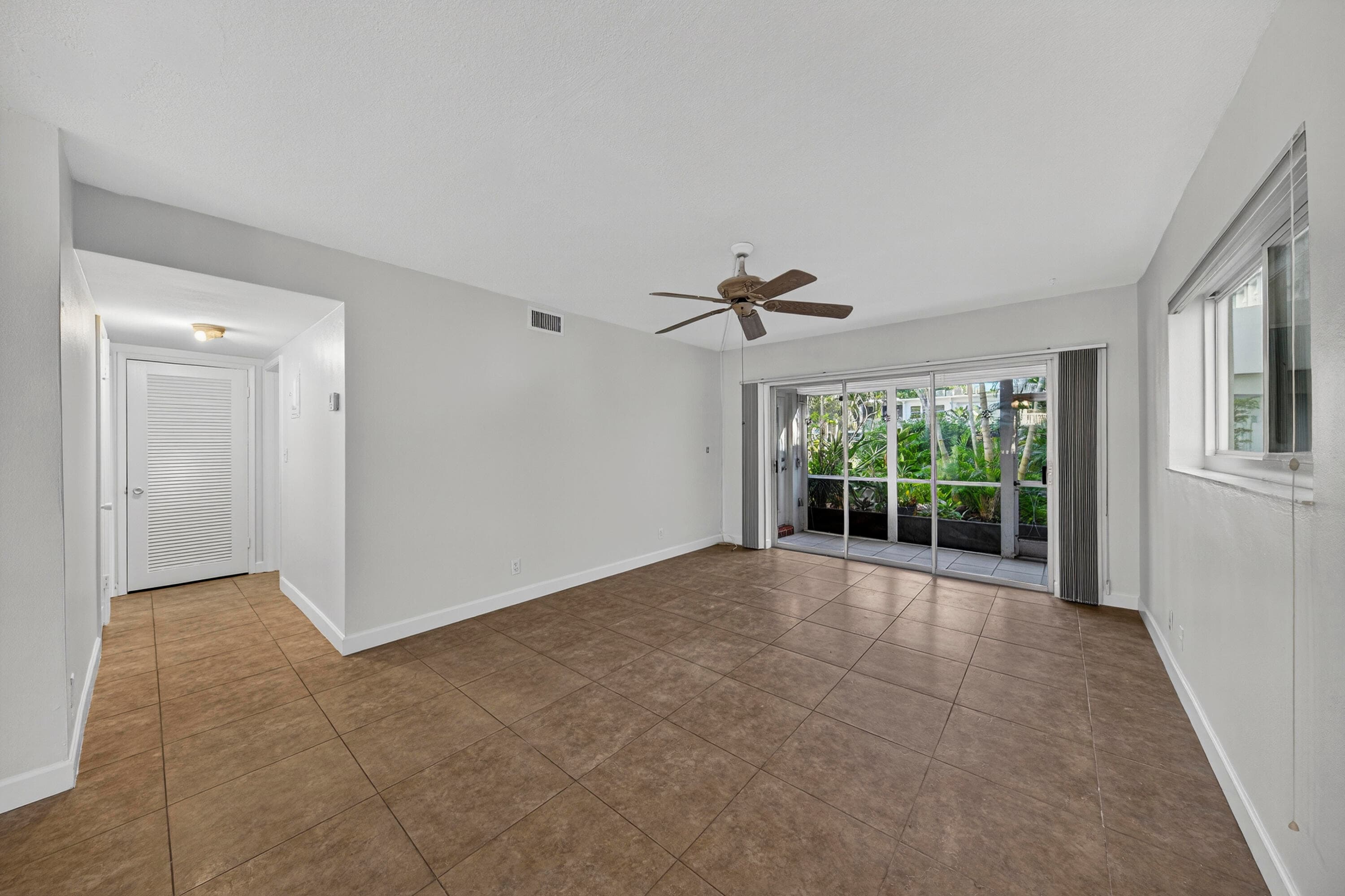 2151 NE 42 Nd Court 136, Lighthouse Point, FL 33064 — photo 8 of 40