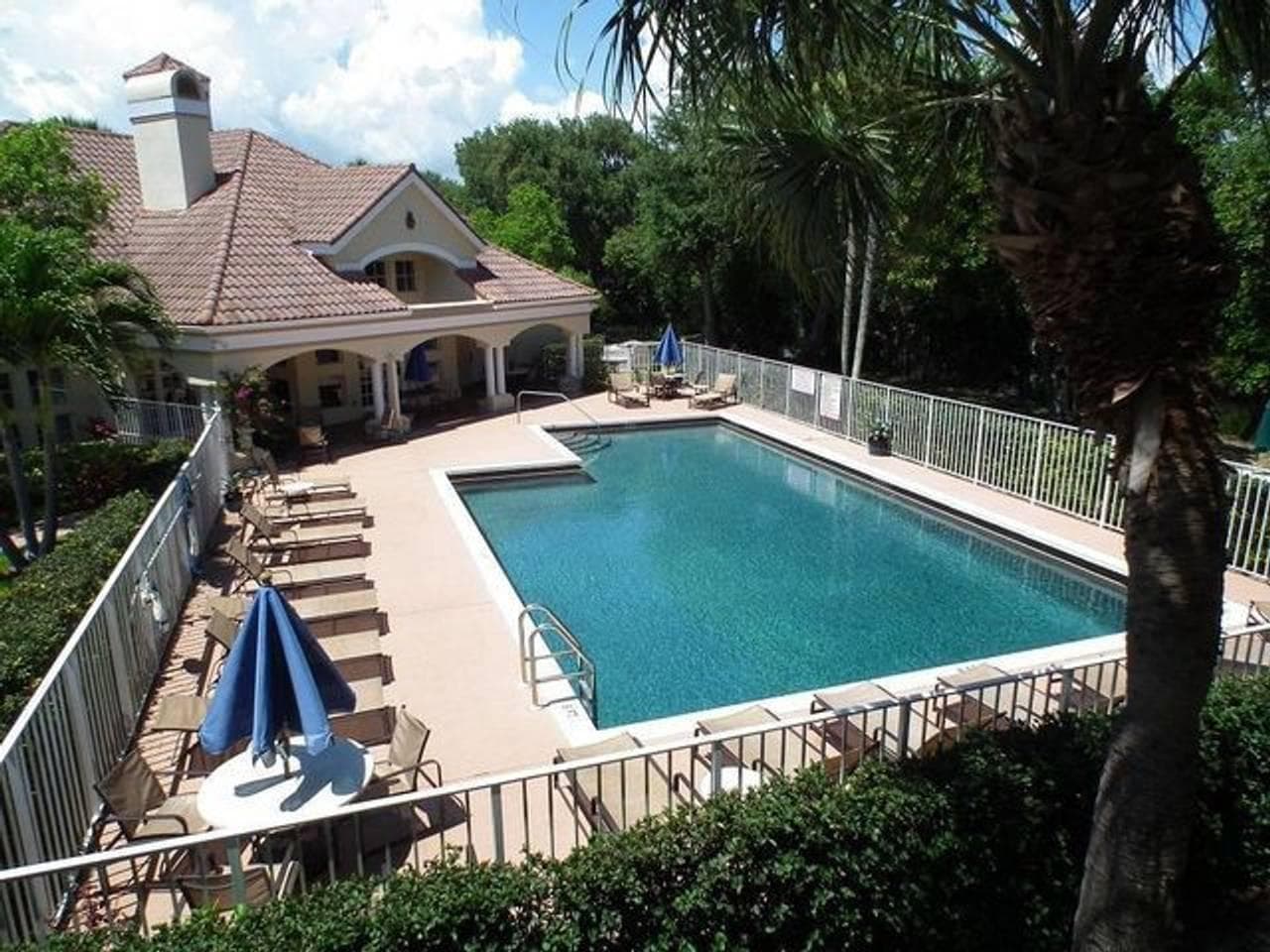 815 W Boynton Beach Boulevard 15-204, Boynton Beach, FL 33426 — photo 3 of 11