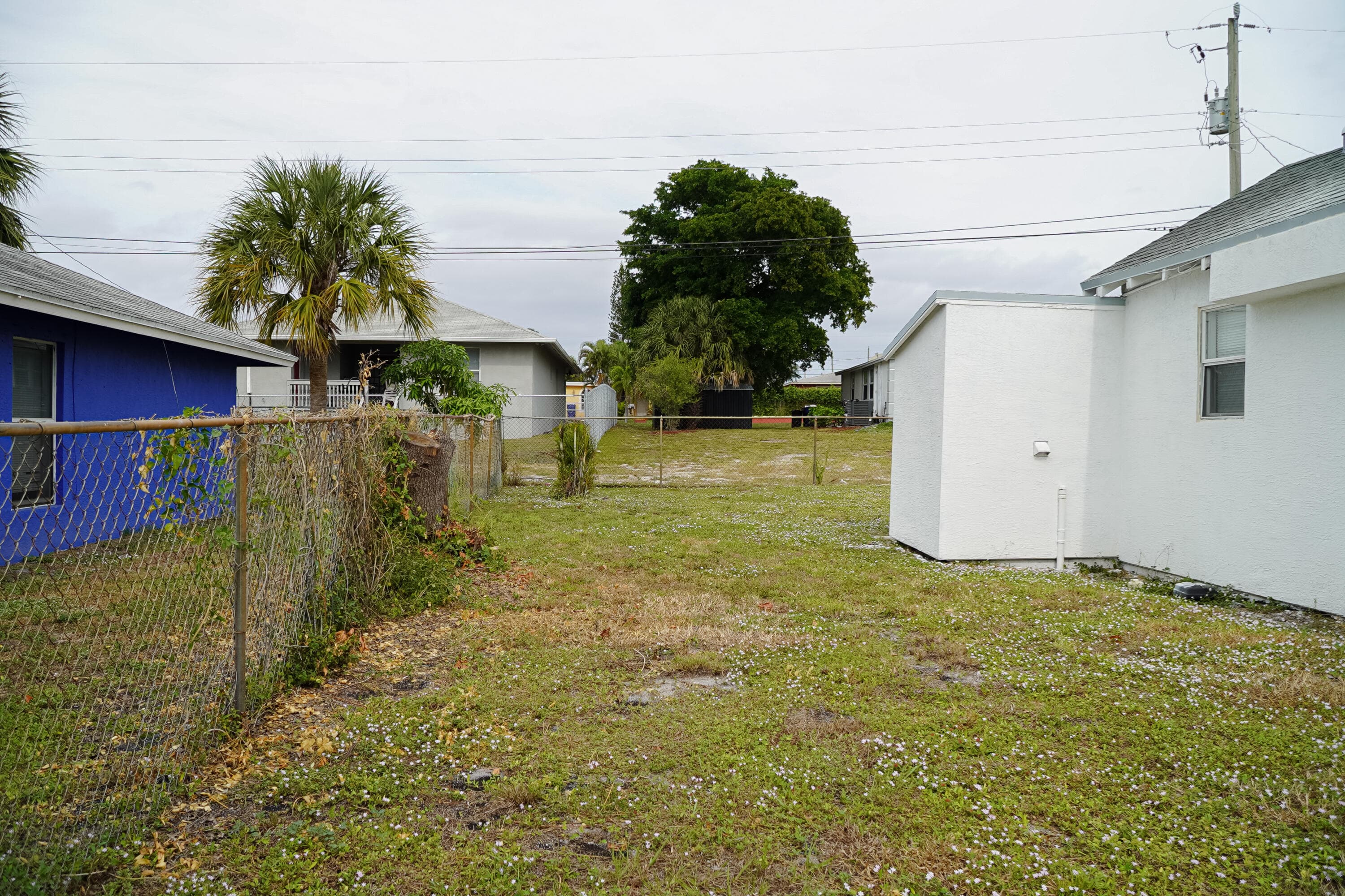 908 W 5th Street, Riviera Beach, FL 33404 — photo 18 of 40