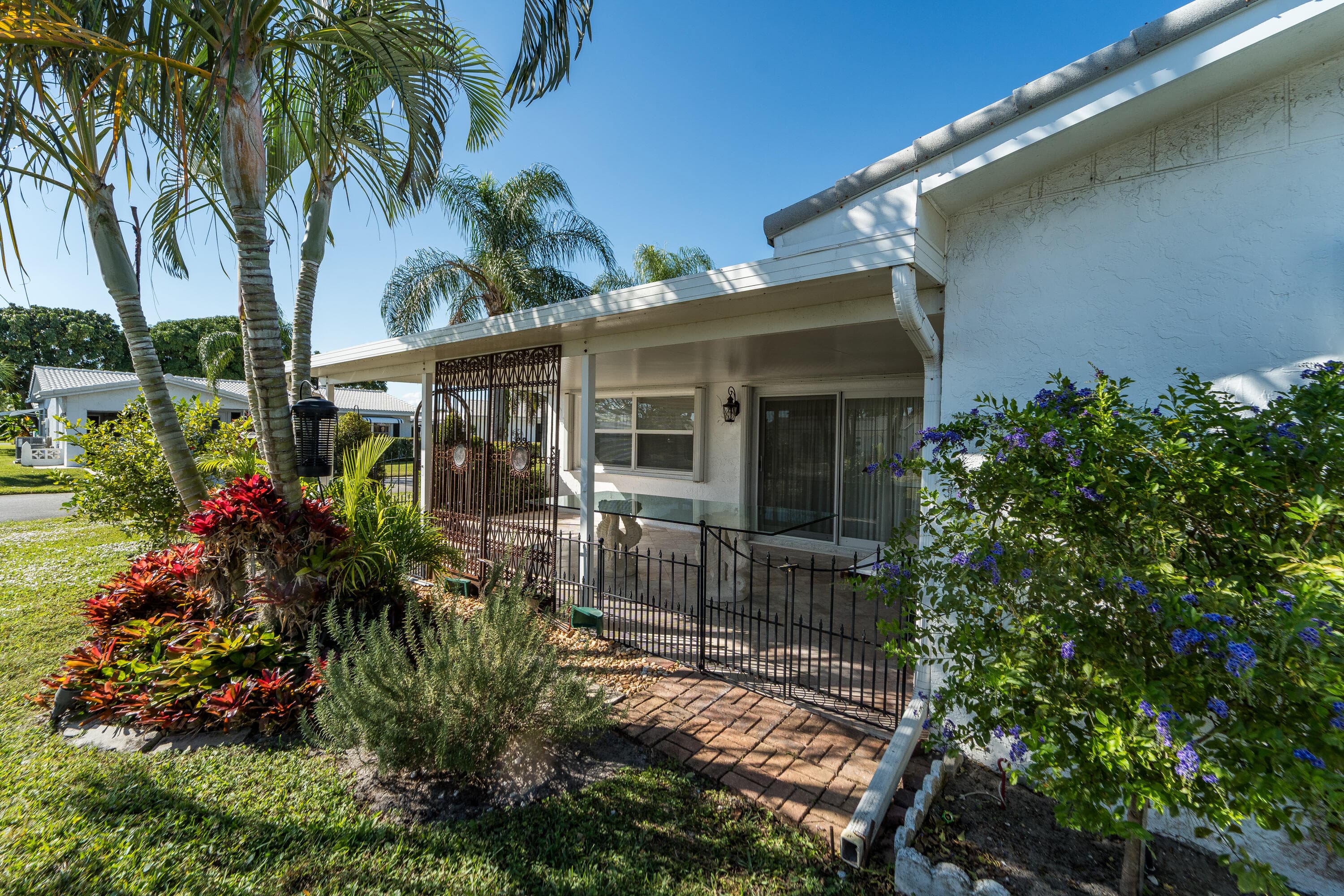 1708 SW 21st Street SW, Boynton Beach, FL 33426 — photo 8 of 38