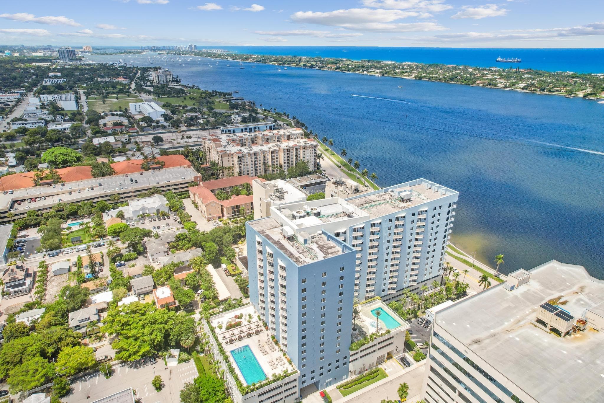 1551 N Flagler Drive 1415, West Palm Beach, FL 33401 — photo 2 of 50