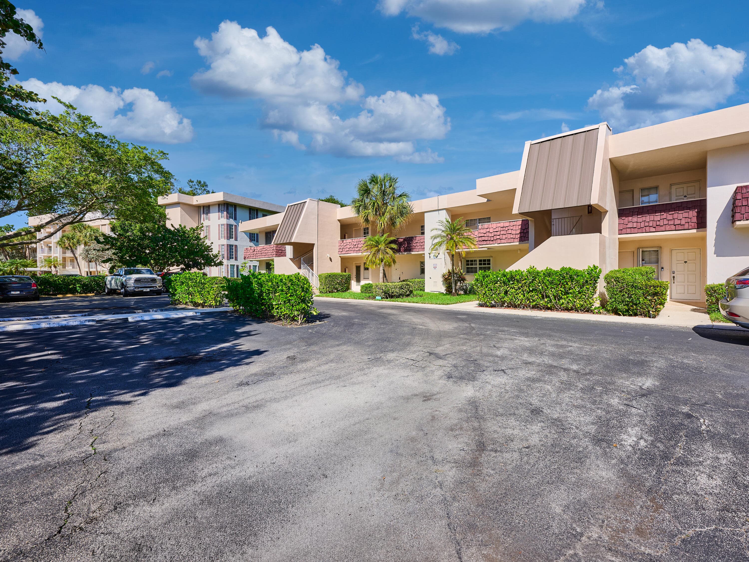 3001 S Palm Aire Drive 107, Pompano Beach, FL 33069 — photo 5 of 47