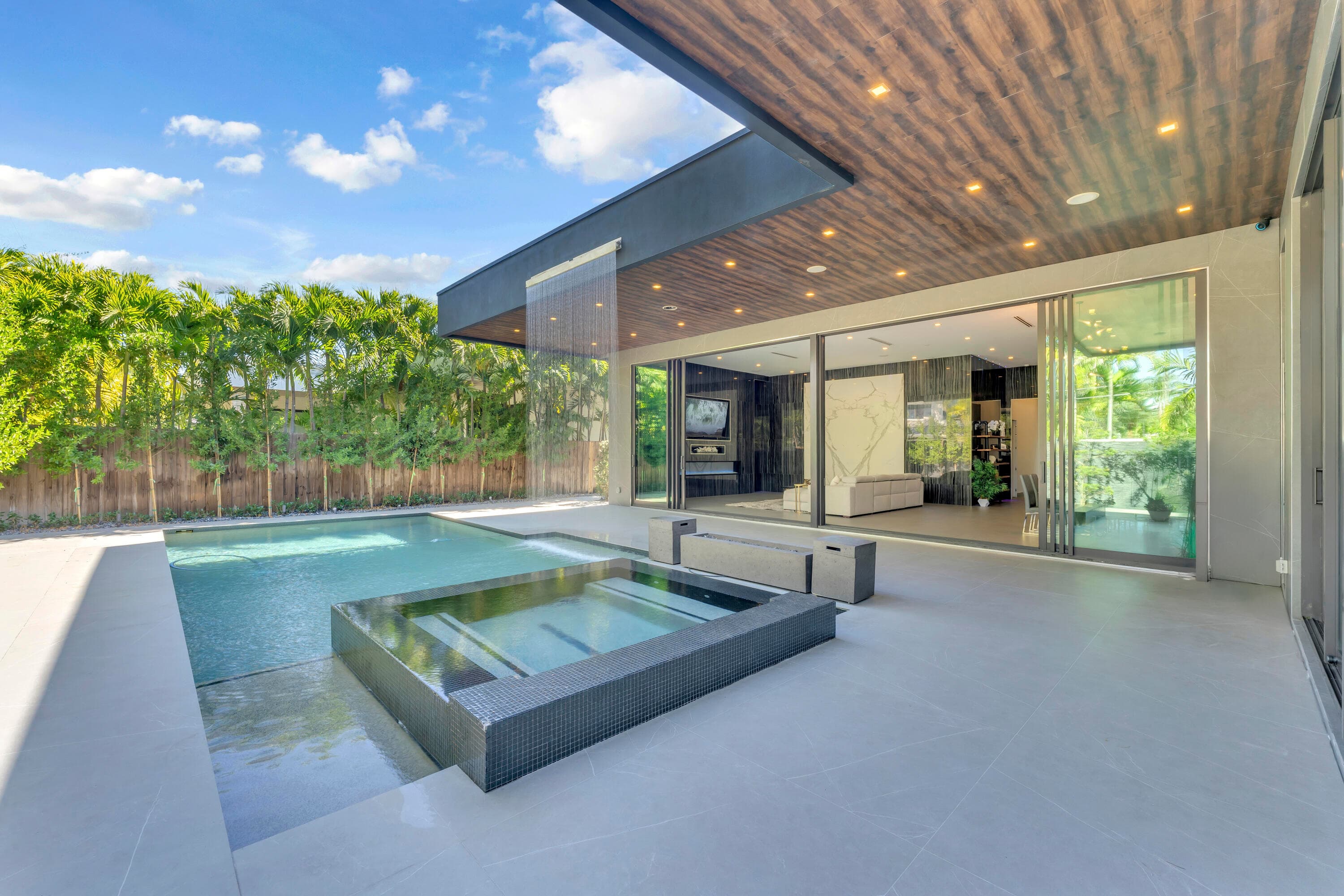 2401 NE 13th Street, Fort Lauderdale, FL 33304 — photo 53 of 74