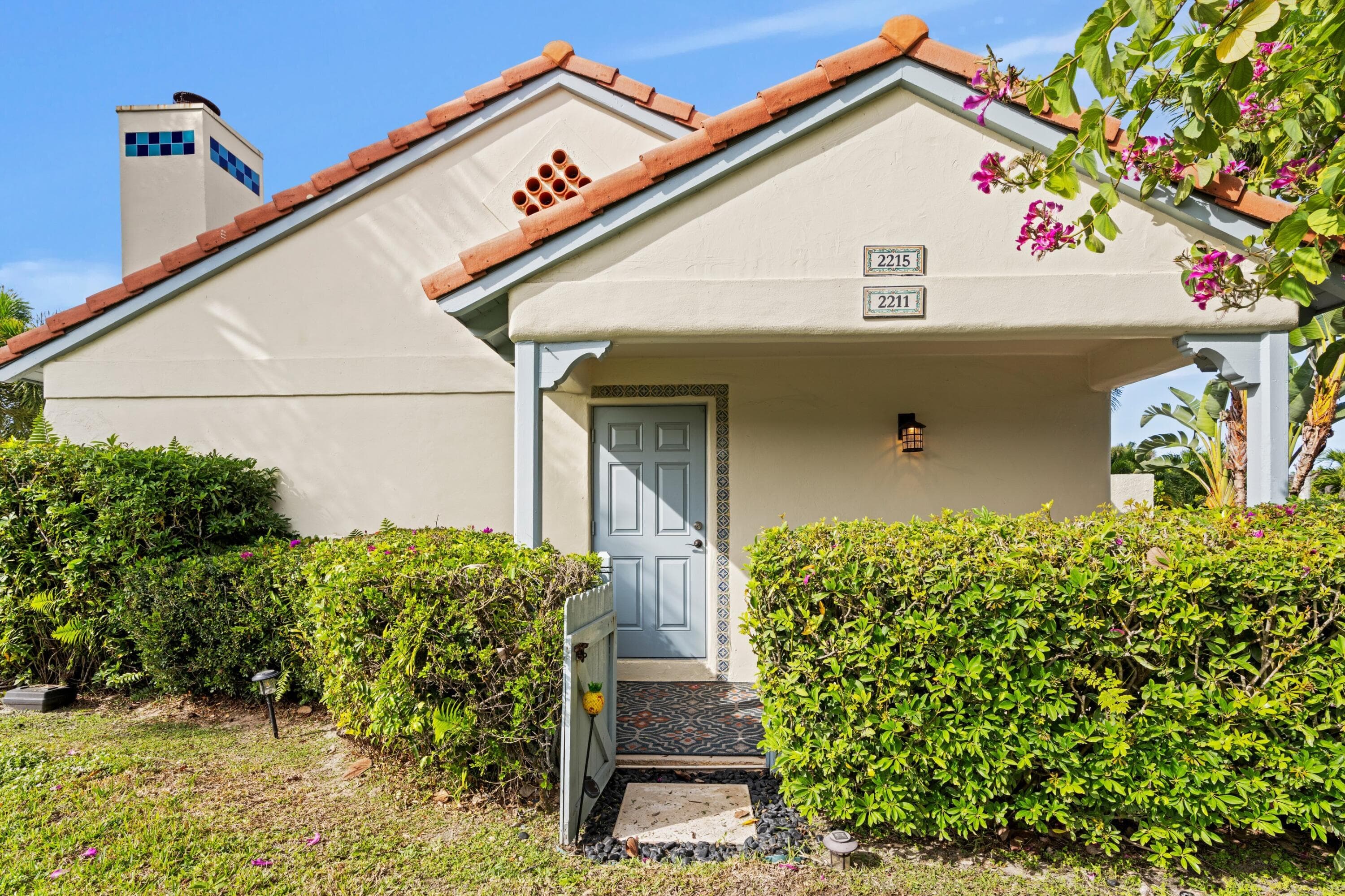 2211 Las Casitas Drive, Wellington, FL 33414 — photo 2 of 25