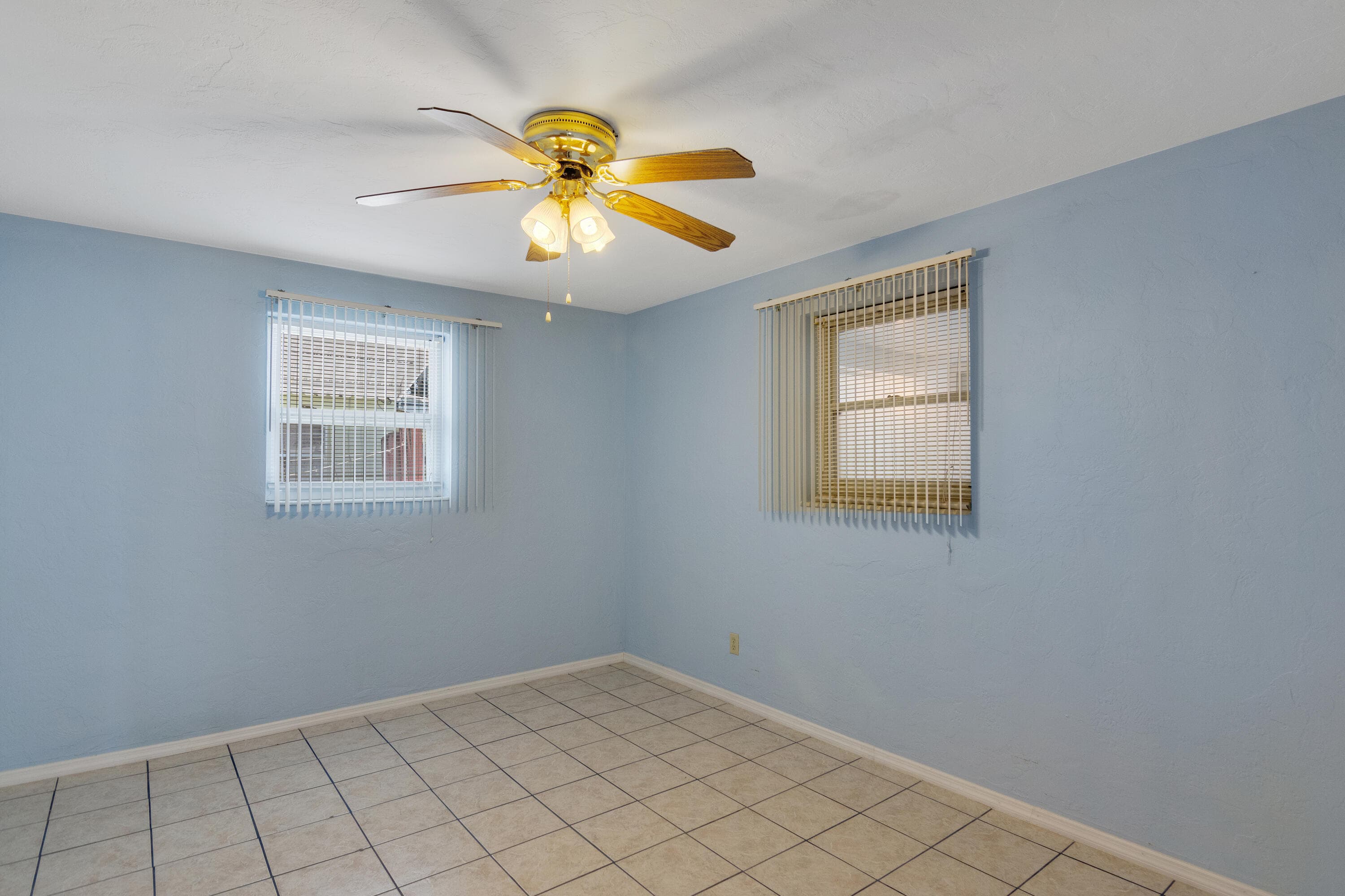 2646 12th Avenue, Vero Beach, FL 32960 — photo 22 of 33