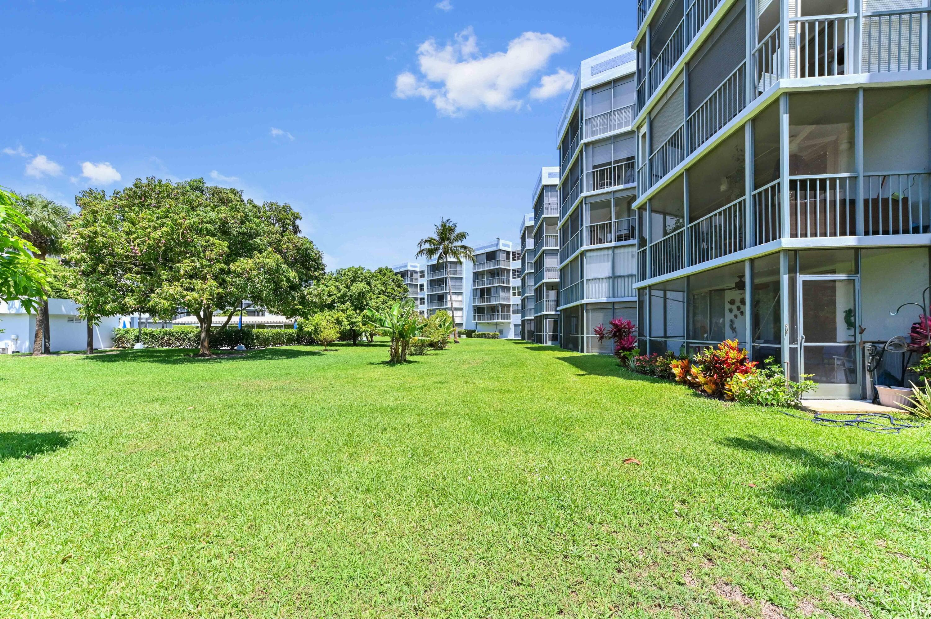 198 NW 67th Street 207, Boca Raton, FL 33487 — photo 38 of 42