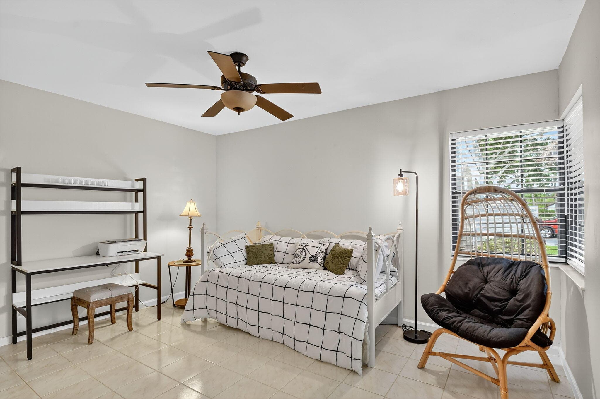 5710 Parkwalk Circle E, Boynton Beach, FL 33472 — photo 22 of 46