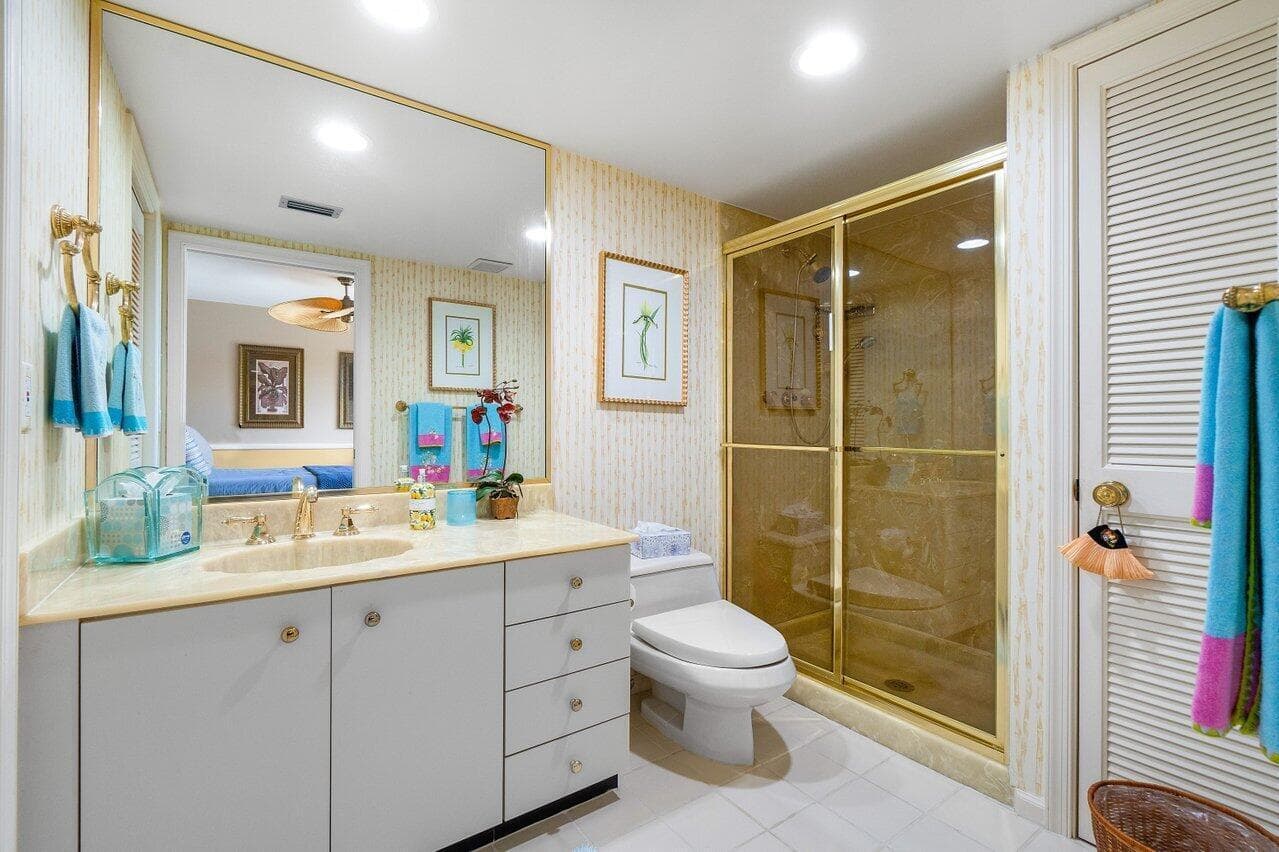 4000 S Ocean Boulevard 502, South Palm Beach, FL 33480 — photo 24 of 37