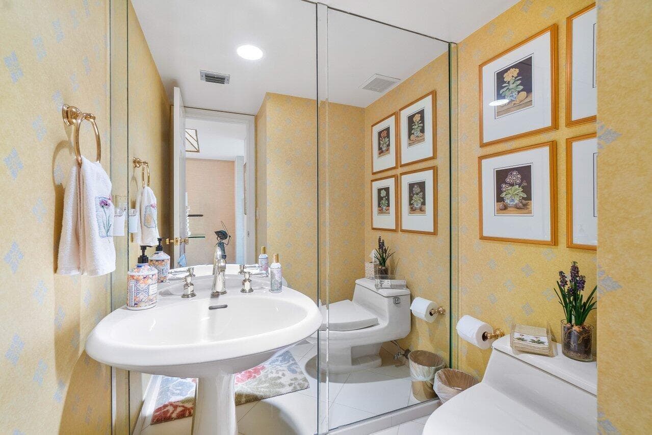 4000 S Ocean Boulevard 502, South Palm Beach, FL 33480 — photo 25 of 37
