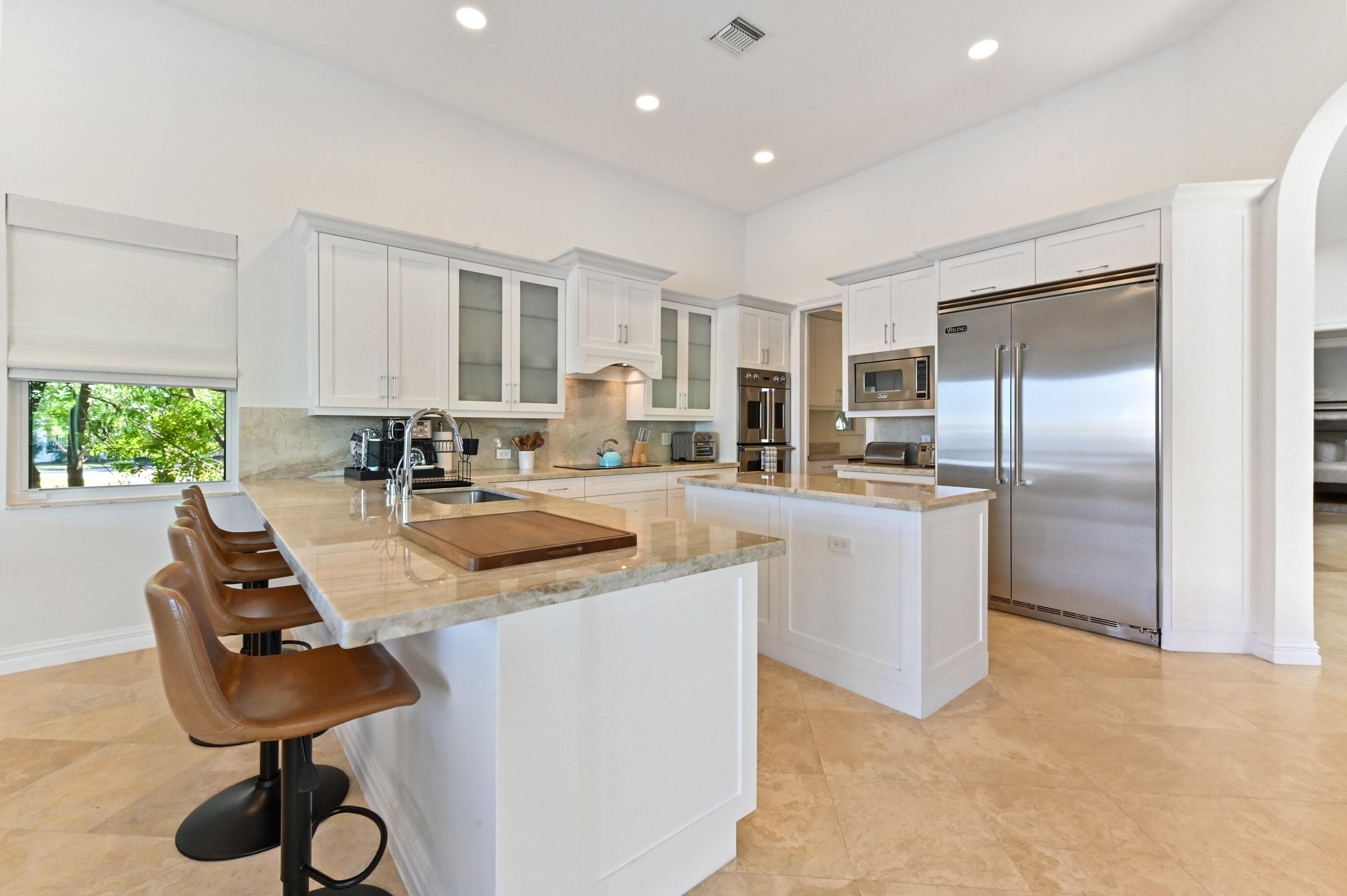 200 N Lake Drive, Lantana, FL 33462 — photo 14 of 55