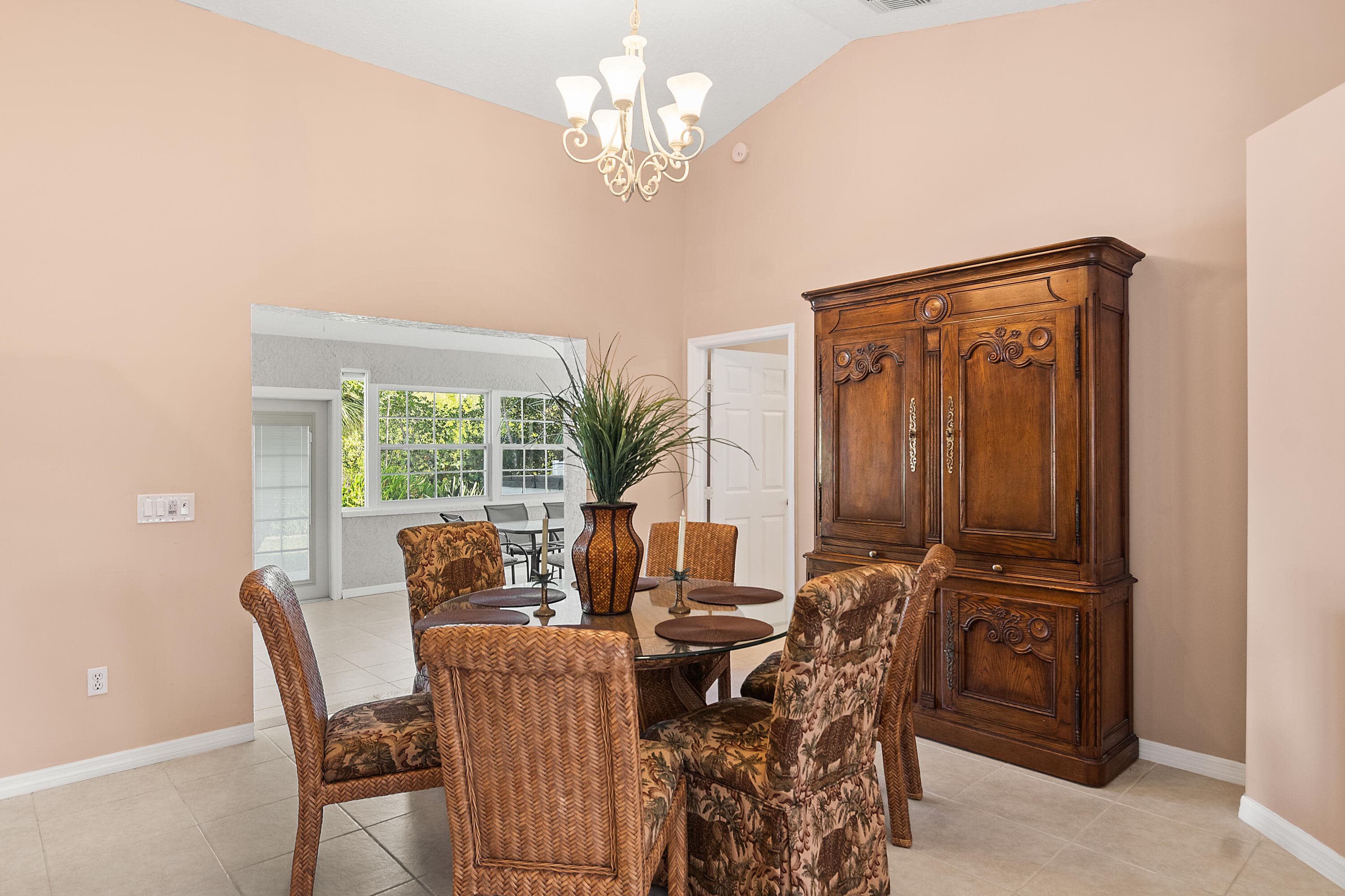 922 Jackson Way, Fort Pierce, FL 34949 — photo 10 of 44